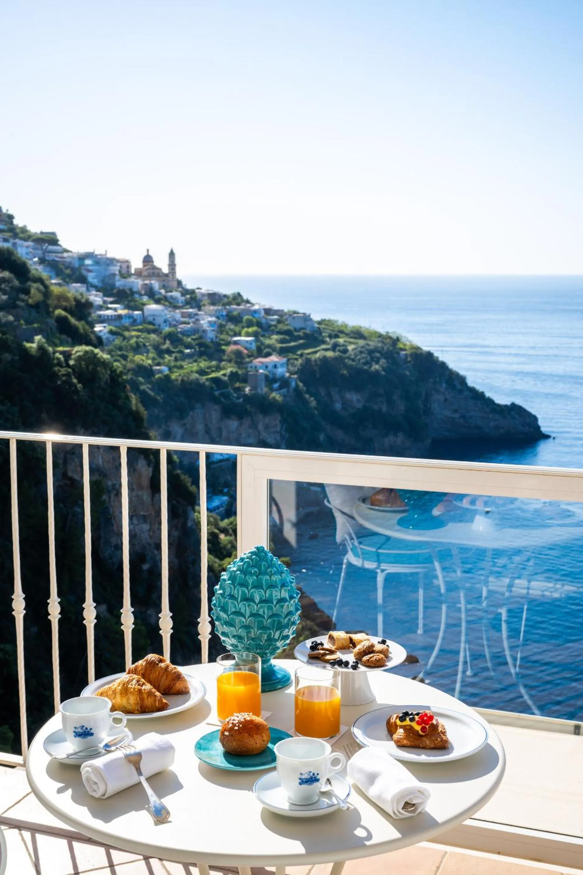 Patio in Grand Hotel Tritone