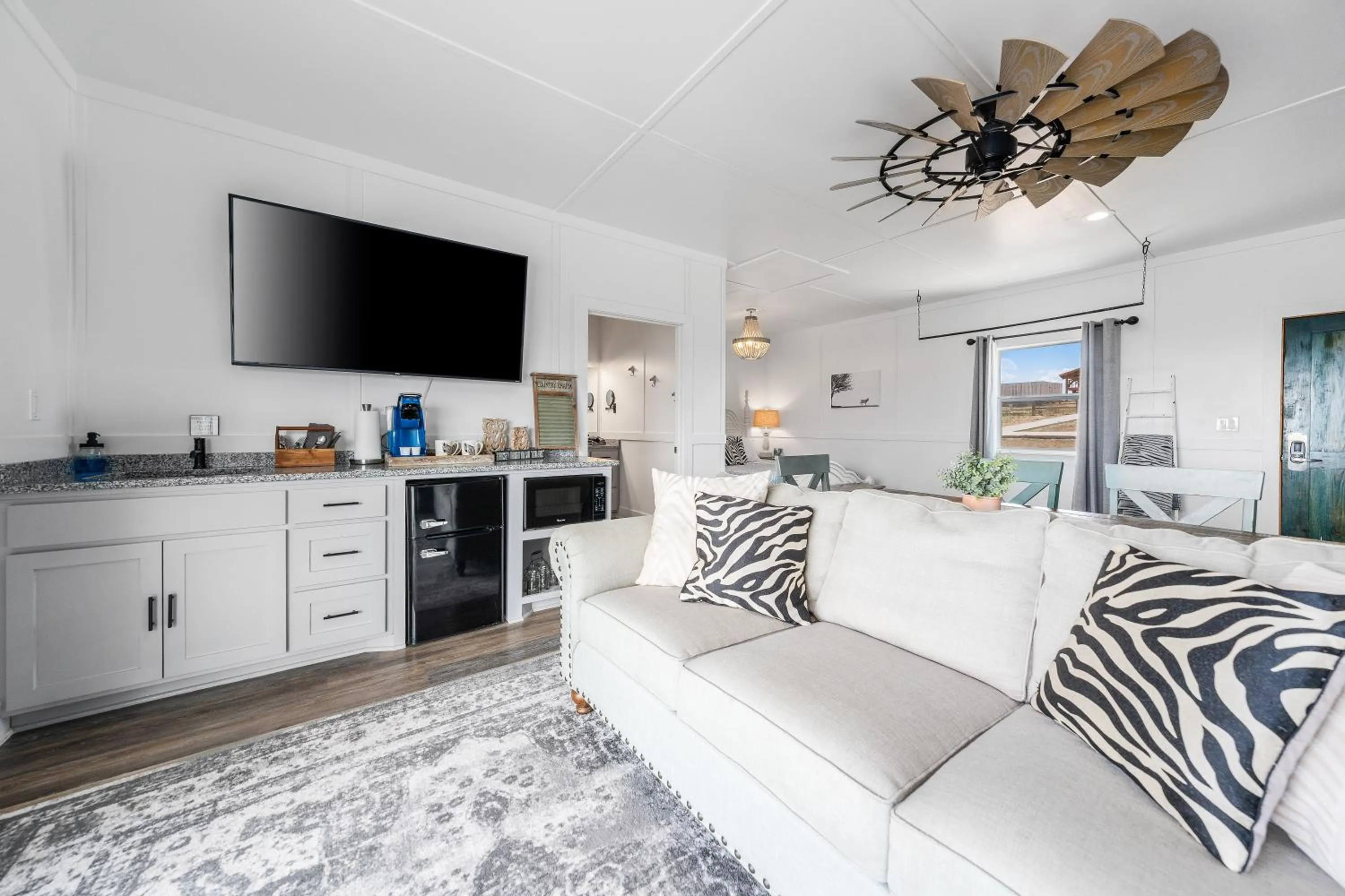 TV and multimedia in Blue Hills Ranch