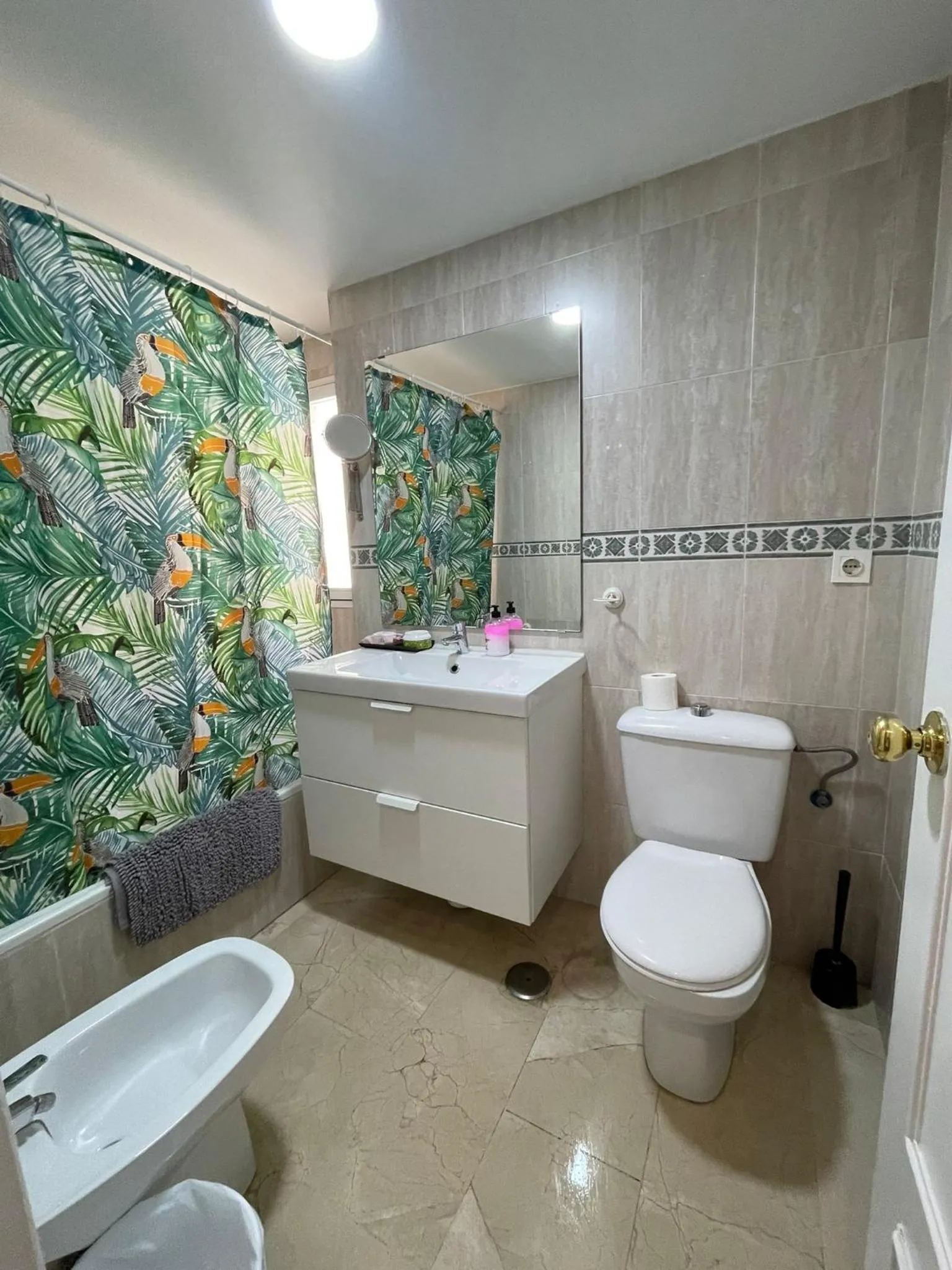 Bathroom in Apartamento en los Jardines de Murillo