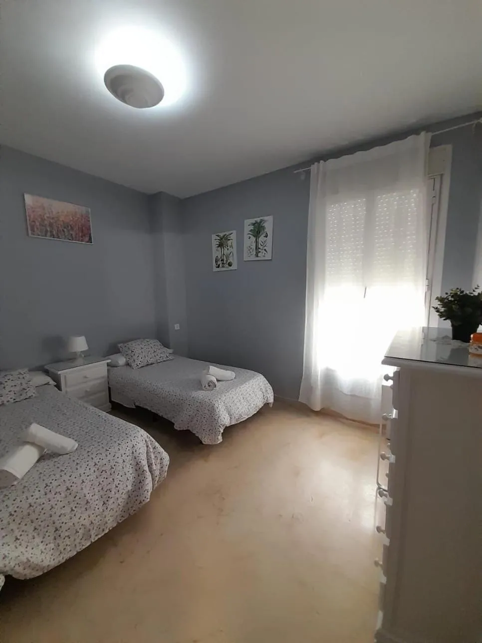 Photo of the whole room, Bed in Apartamento en los Jardines de Murillo
