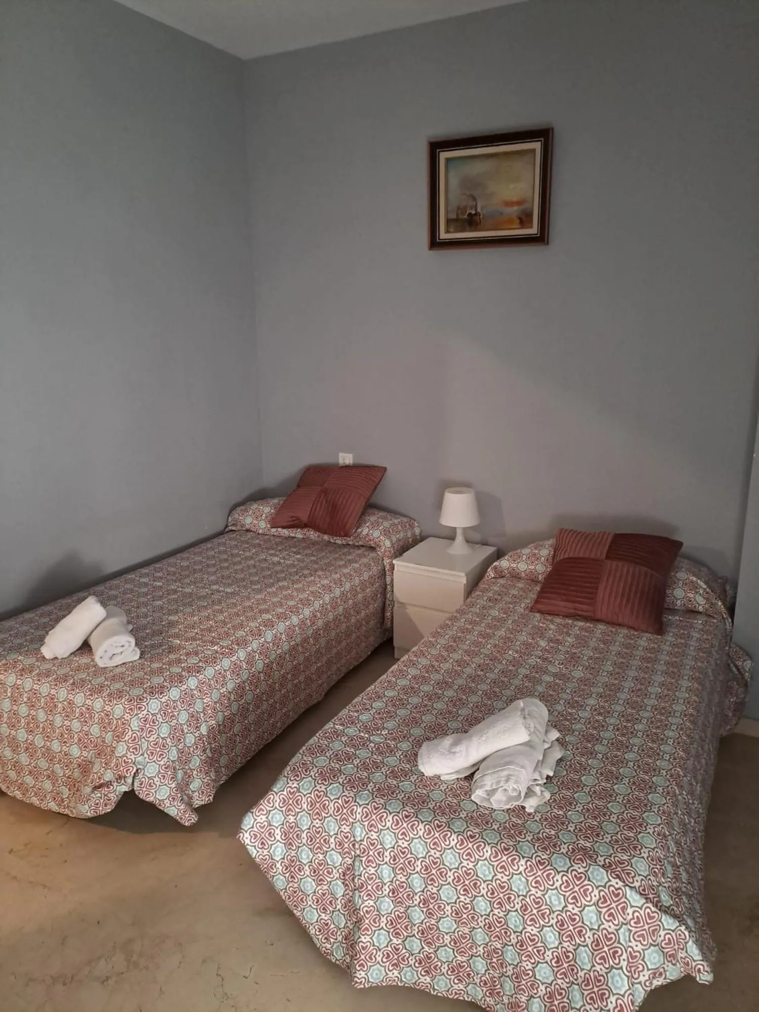 Photo of the whole room, Bed in Apartamento en los Jardines de Murillo