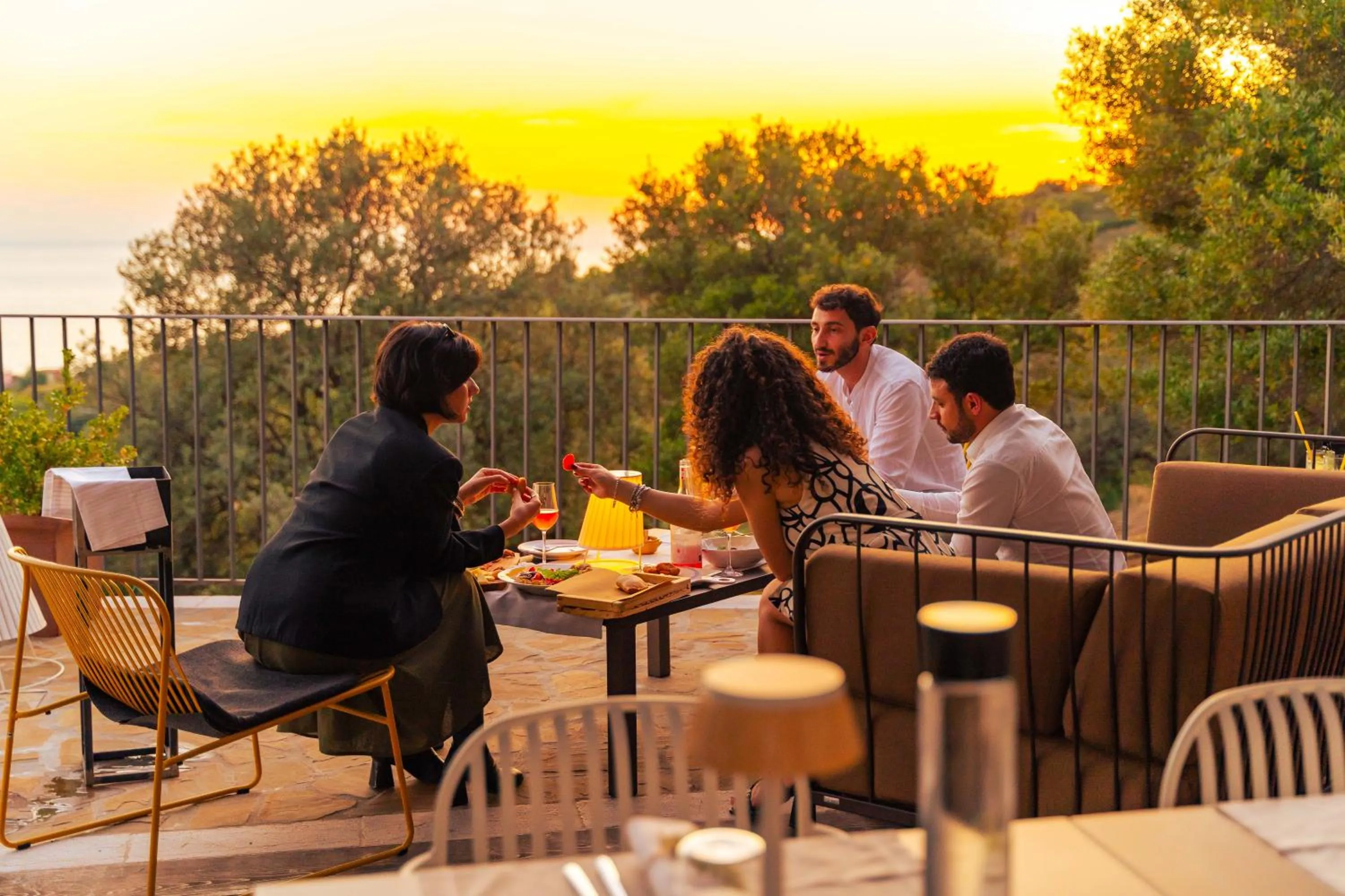 Restaurant/places to eat in B&B Baia Di Trentova