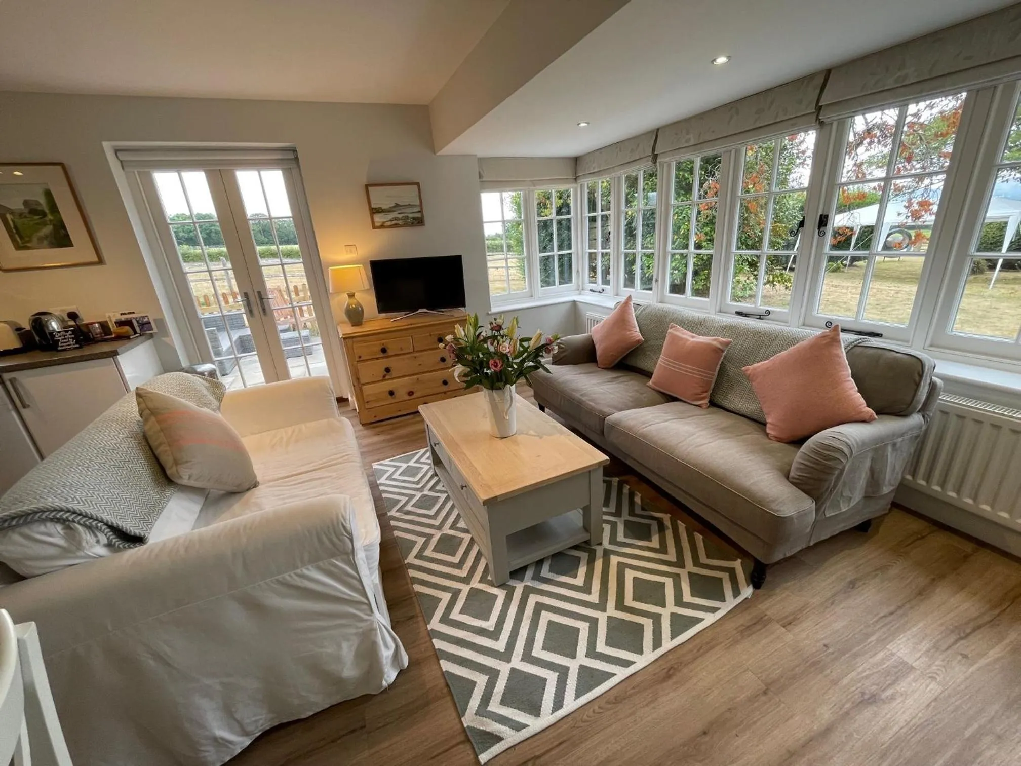 Living room in Garden flat near Goodwood with stunning views