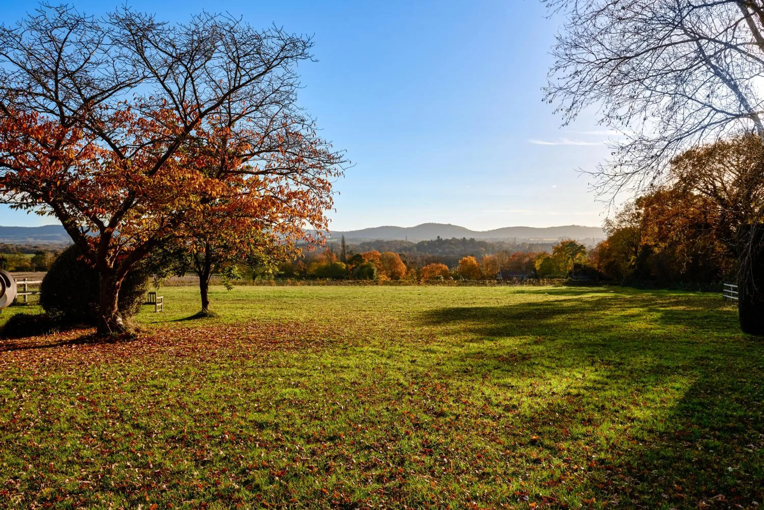 Garden view in Garden flat near Goodwood with stunning views