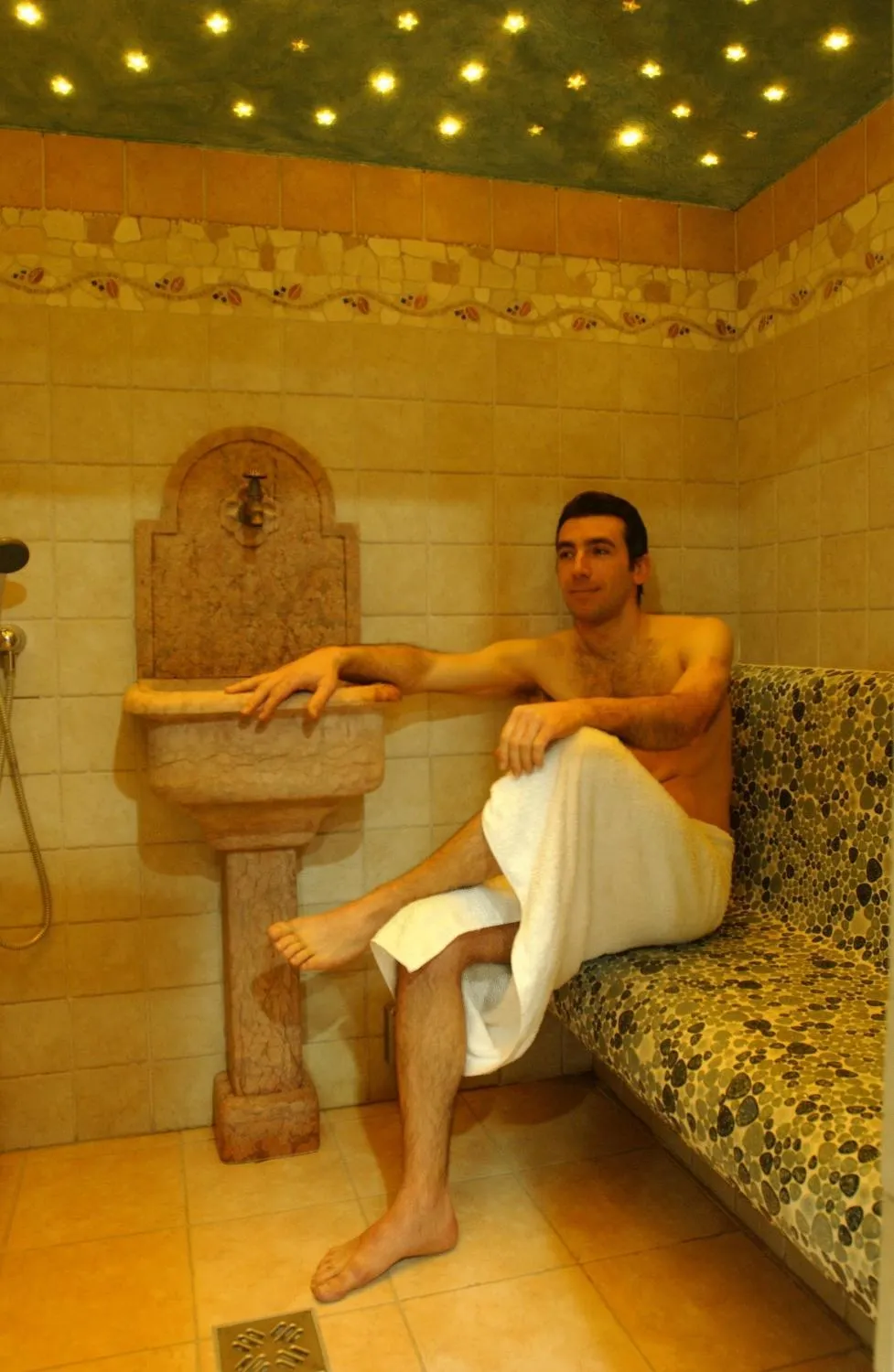 Steam room in Hotel Ortles Dolomiti Walking & Spa