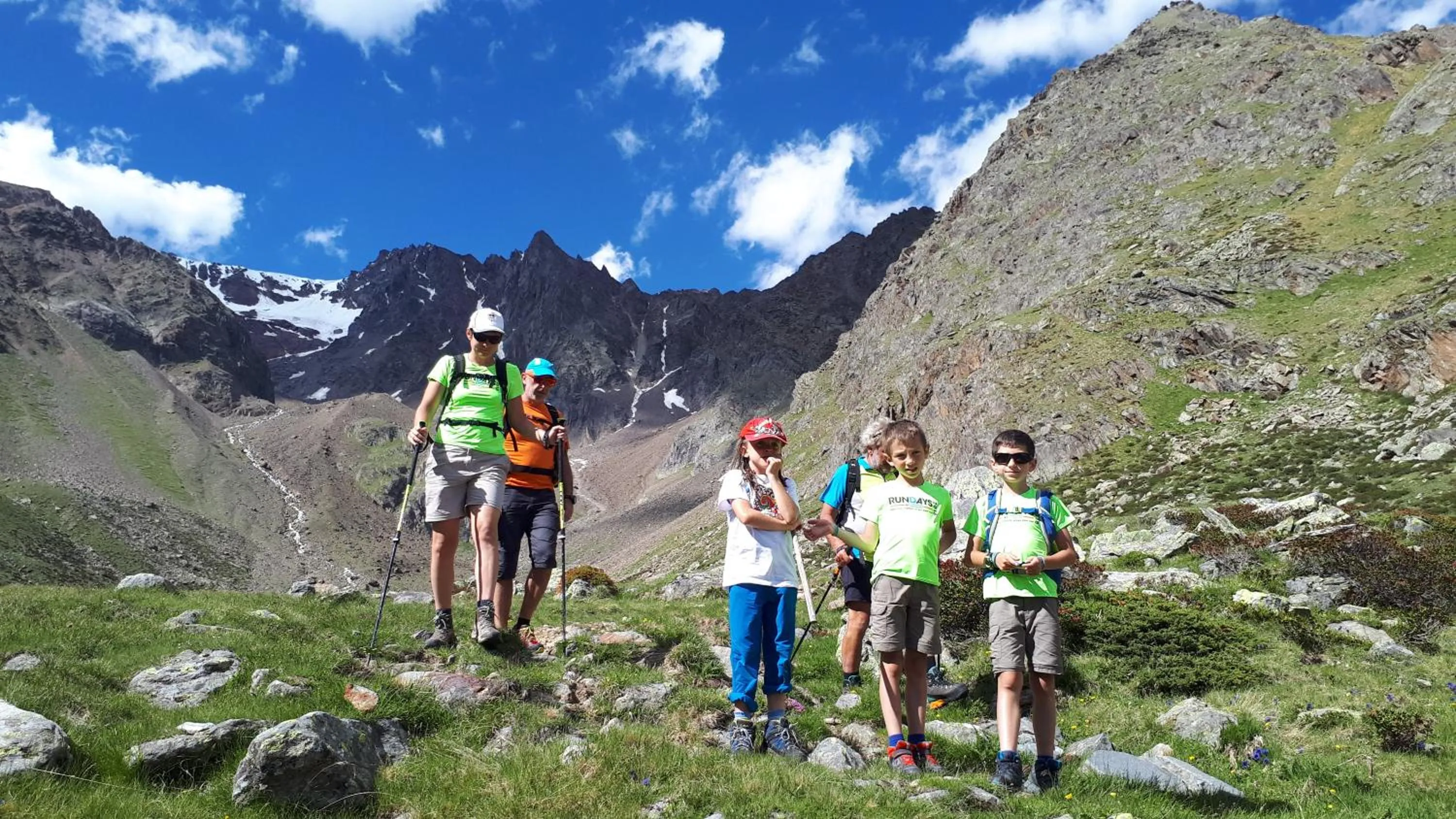 Hiking in Hotel Ortles Dolomiti Walking & Spa