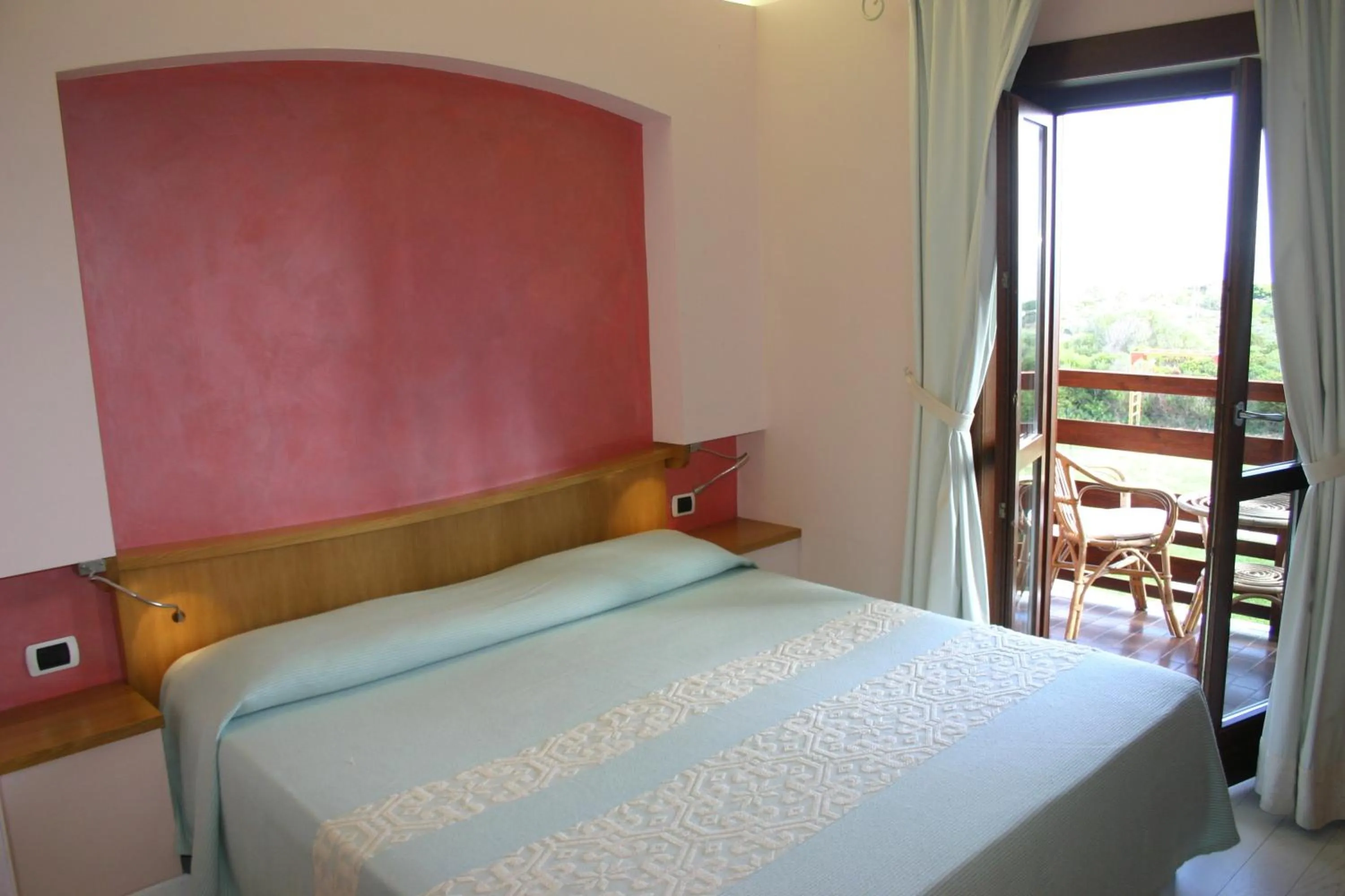 Sea view, Bed in Hotel Cala Reale
