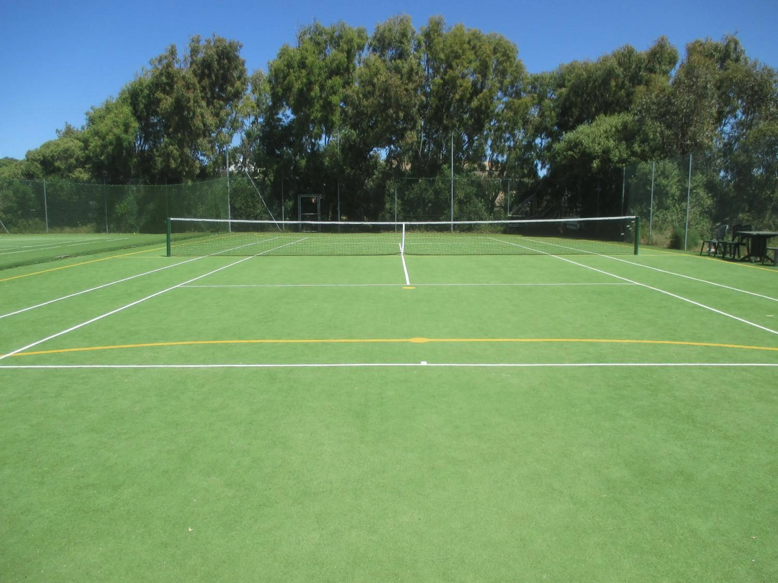Tennis court in Hotel Cala Reale
