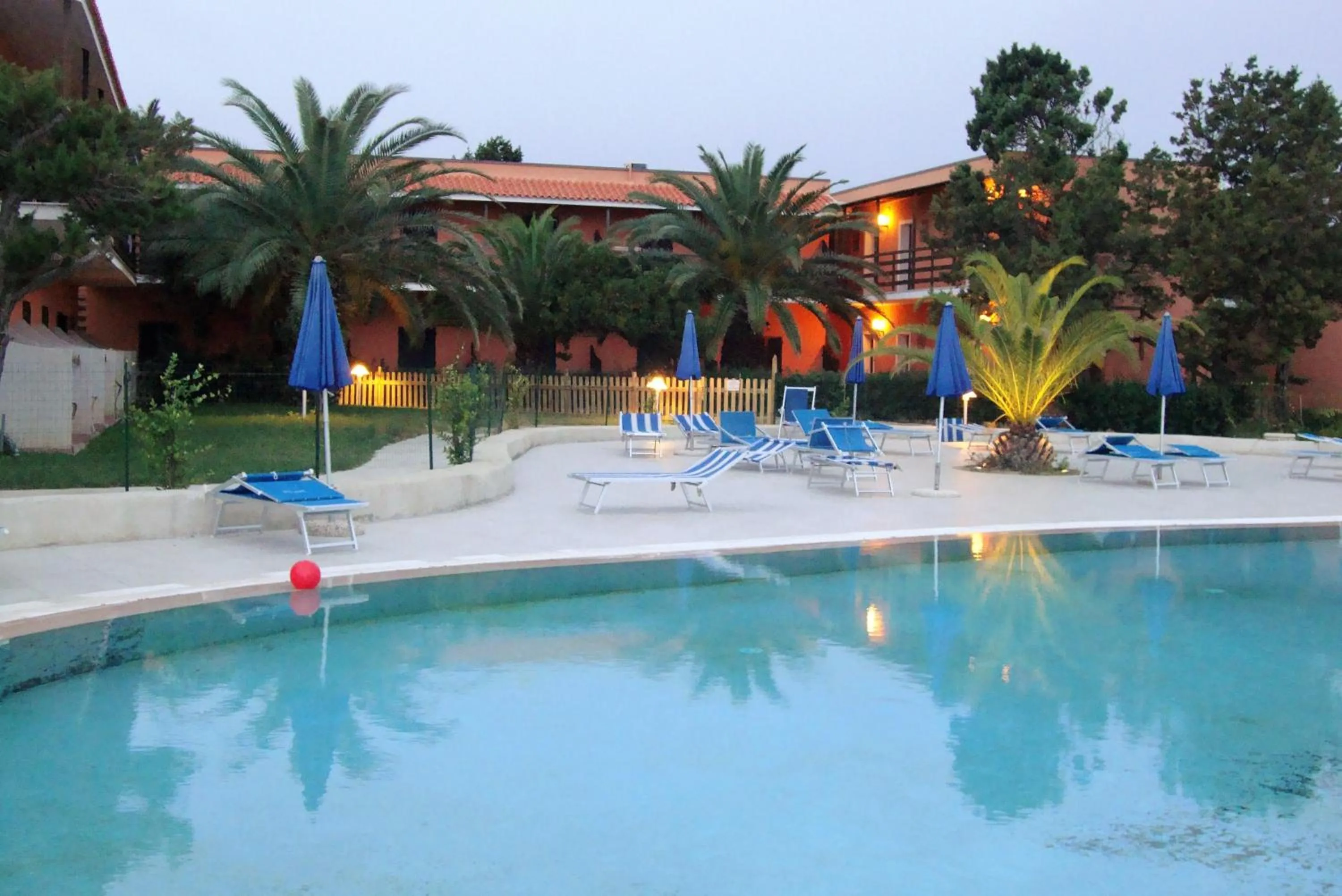 Swimming pool in Hotel Cala Reale