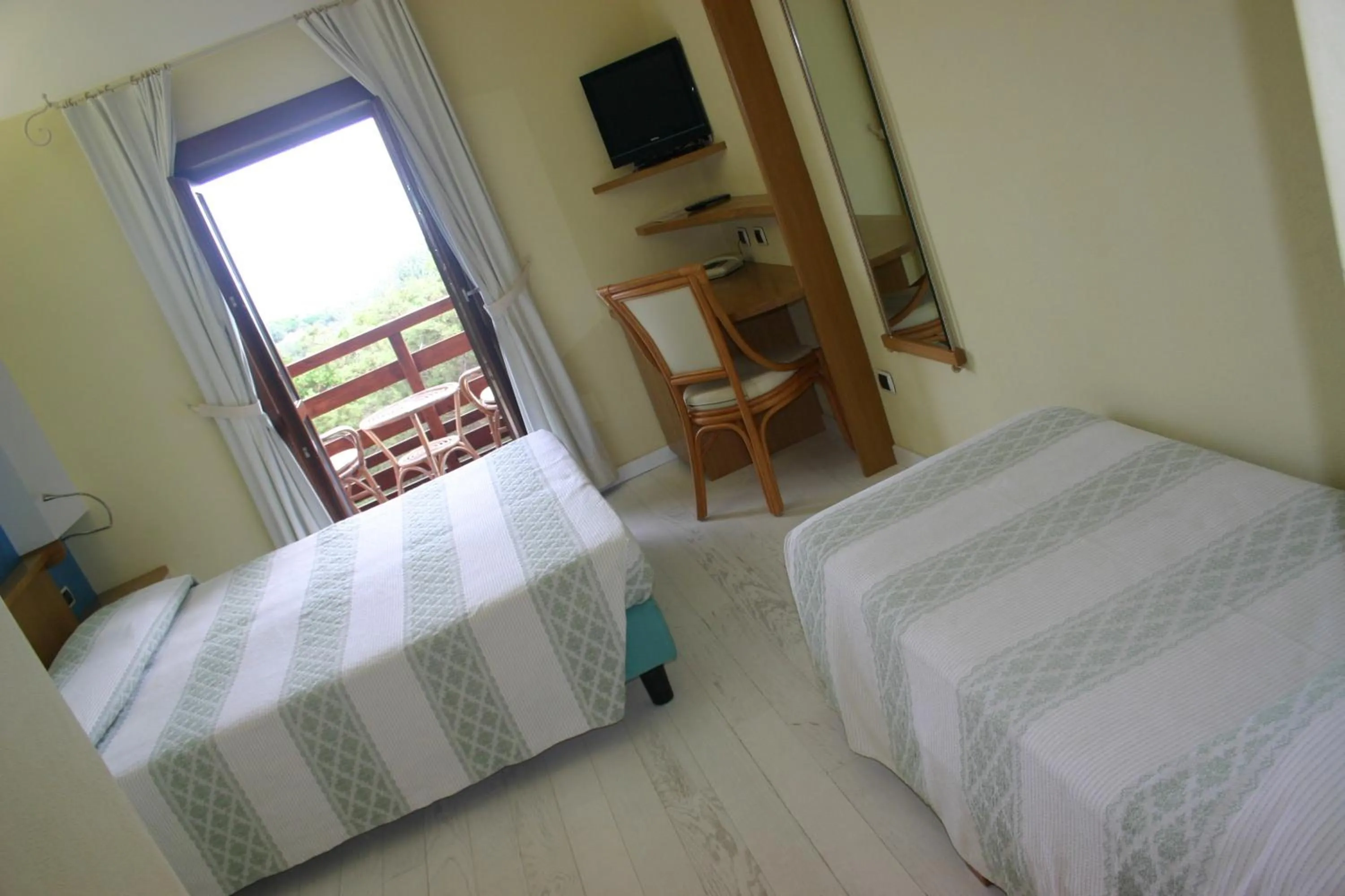 Bedroom, Bed in Hotel Cala Reale