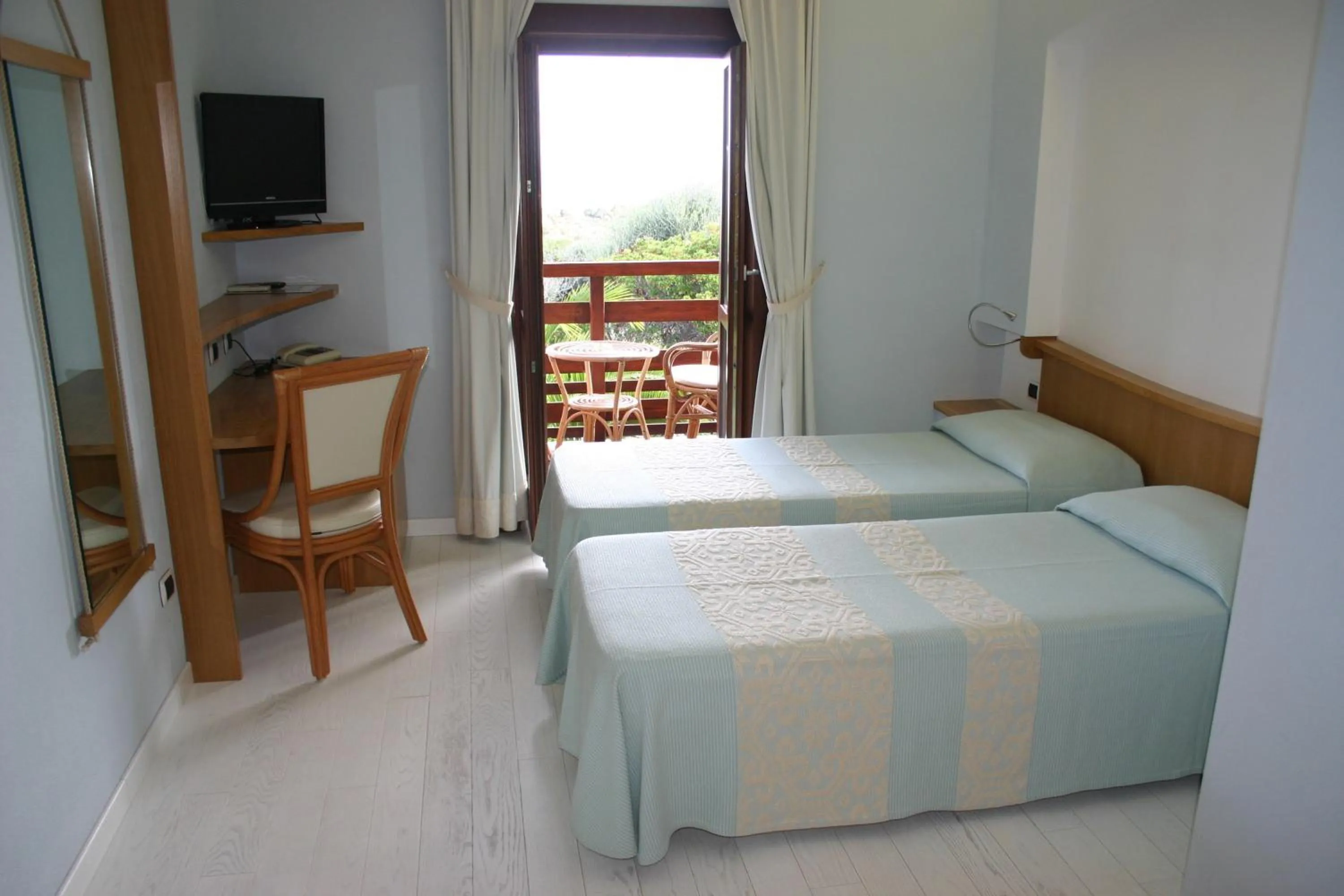 Bedroom, Bed in Hotel Cala Reale