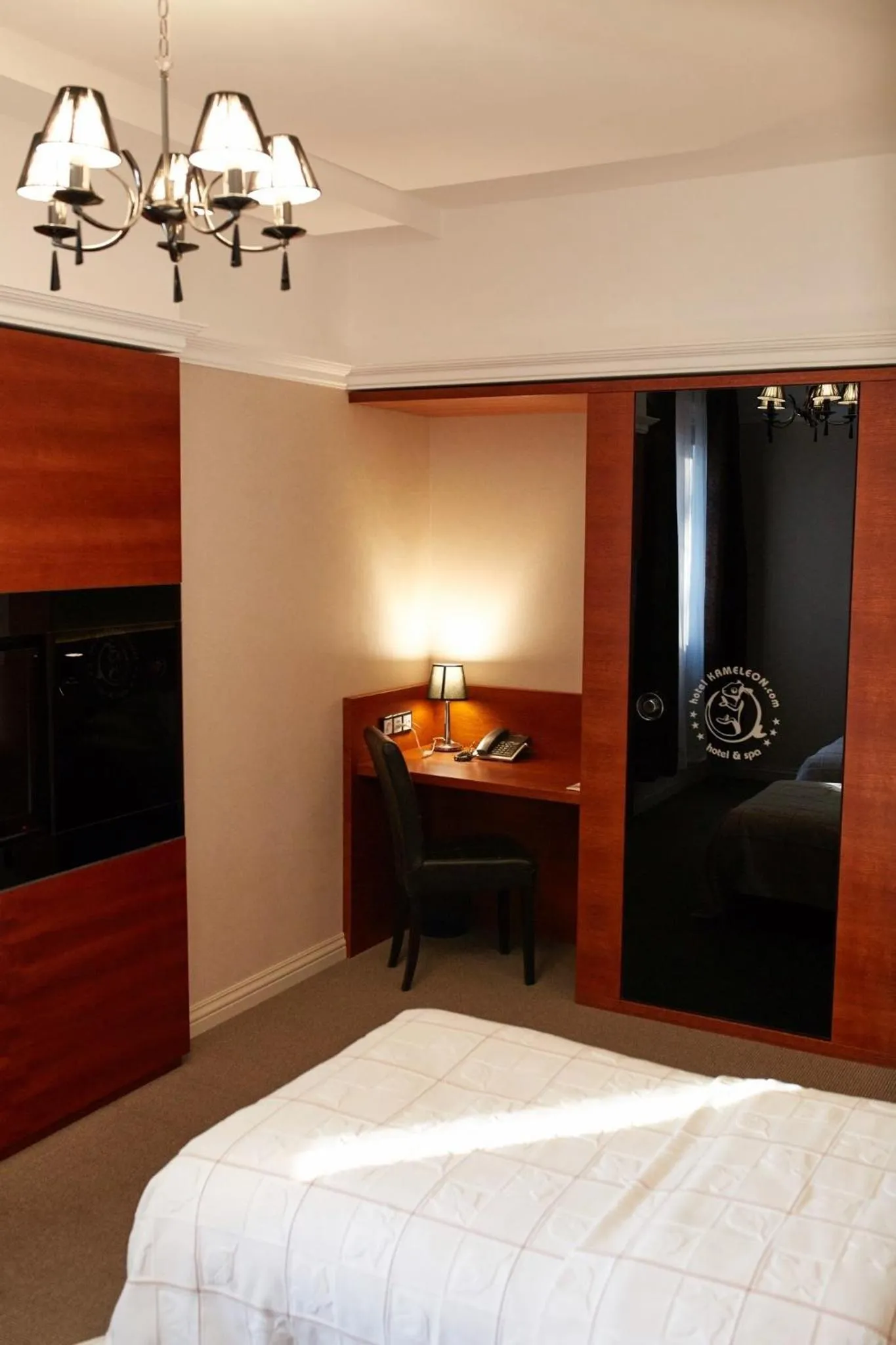 Bed in Hotel&Spa Kameleon