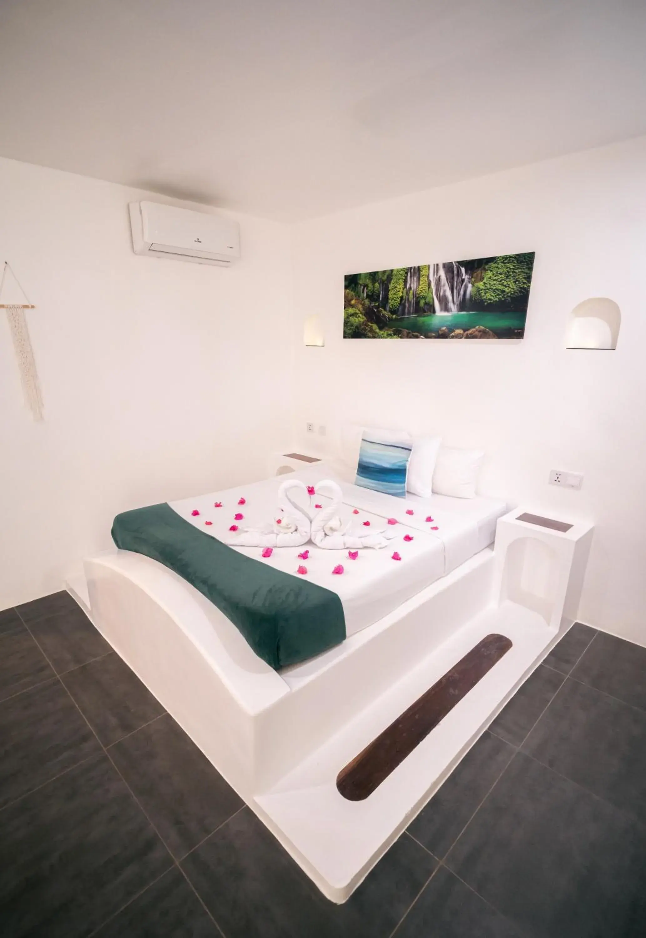 Bed in Secret paradise moalboal Bed in Secret paradise moalboal