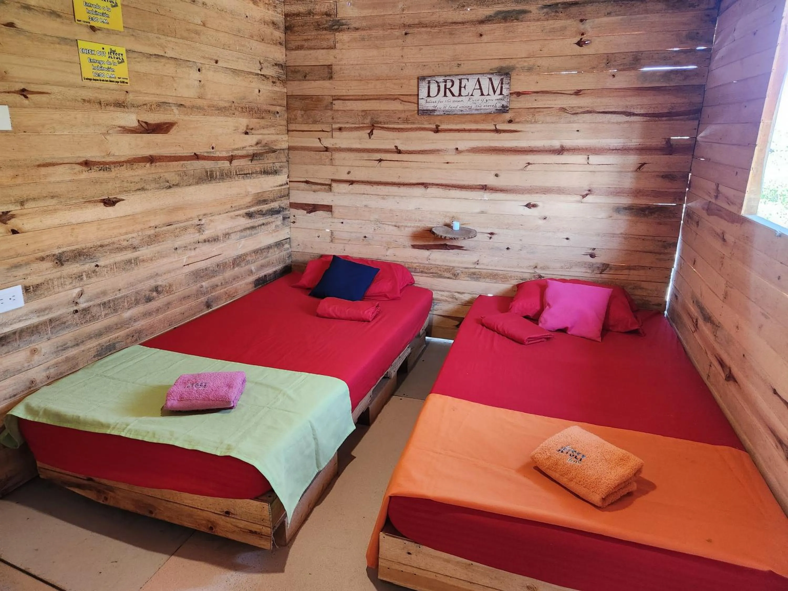 Bed in Baru Jet Set Beach & Hostal