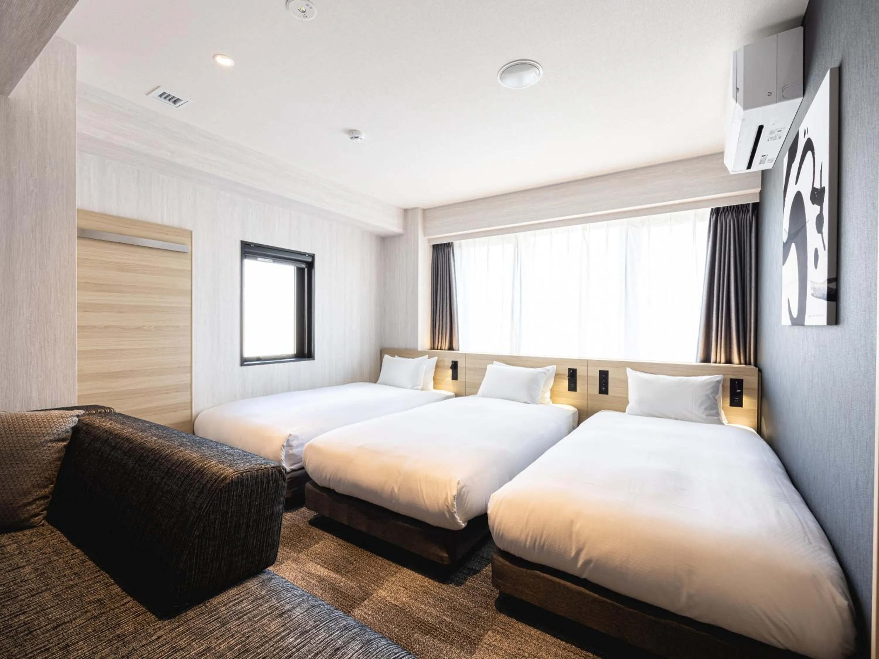 Photo of the whole room, Bed in La'gent Hotel Kyoto Nijo