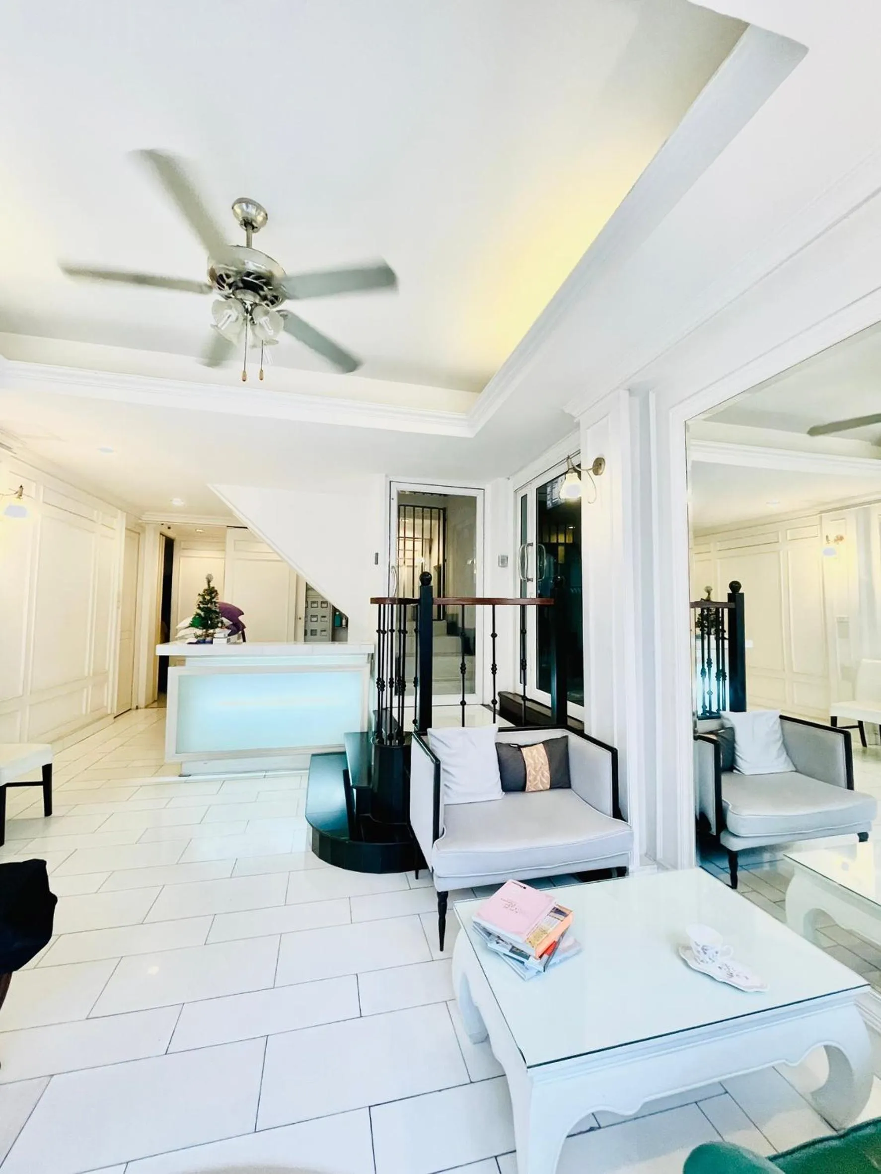 Property building in Aora Boutique Hotel Sutthisan