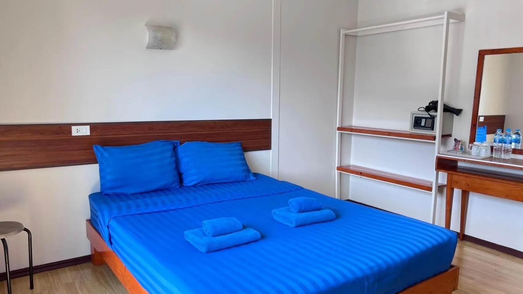 Bed in Blue View House Phi Phi