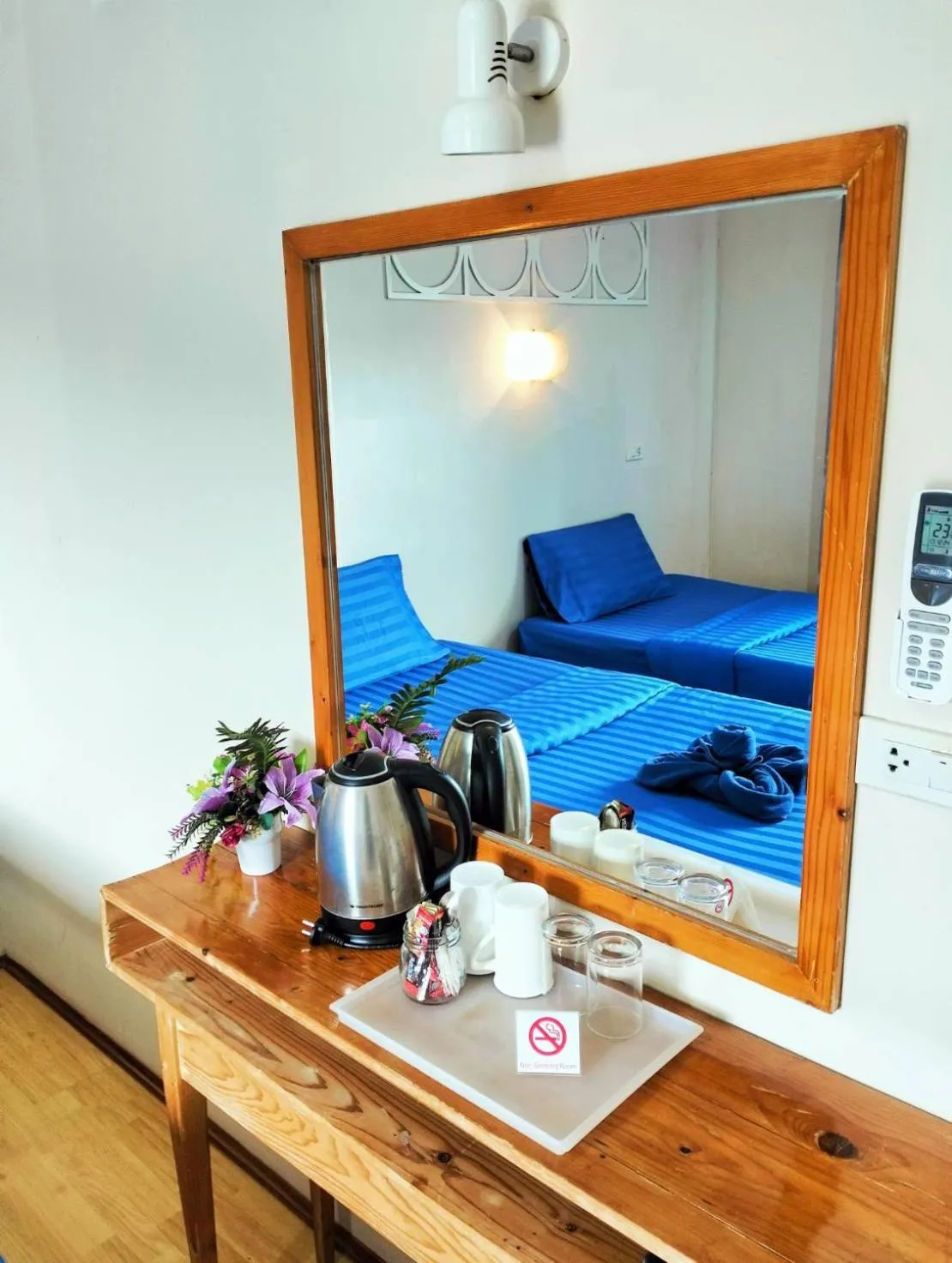 Coffee/tea facilities, Bed in Blue View House Phi Phi