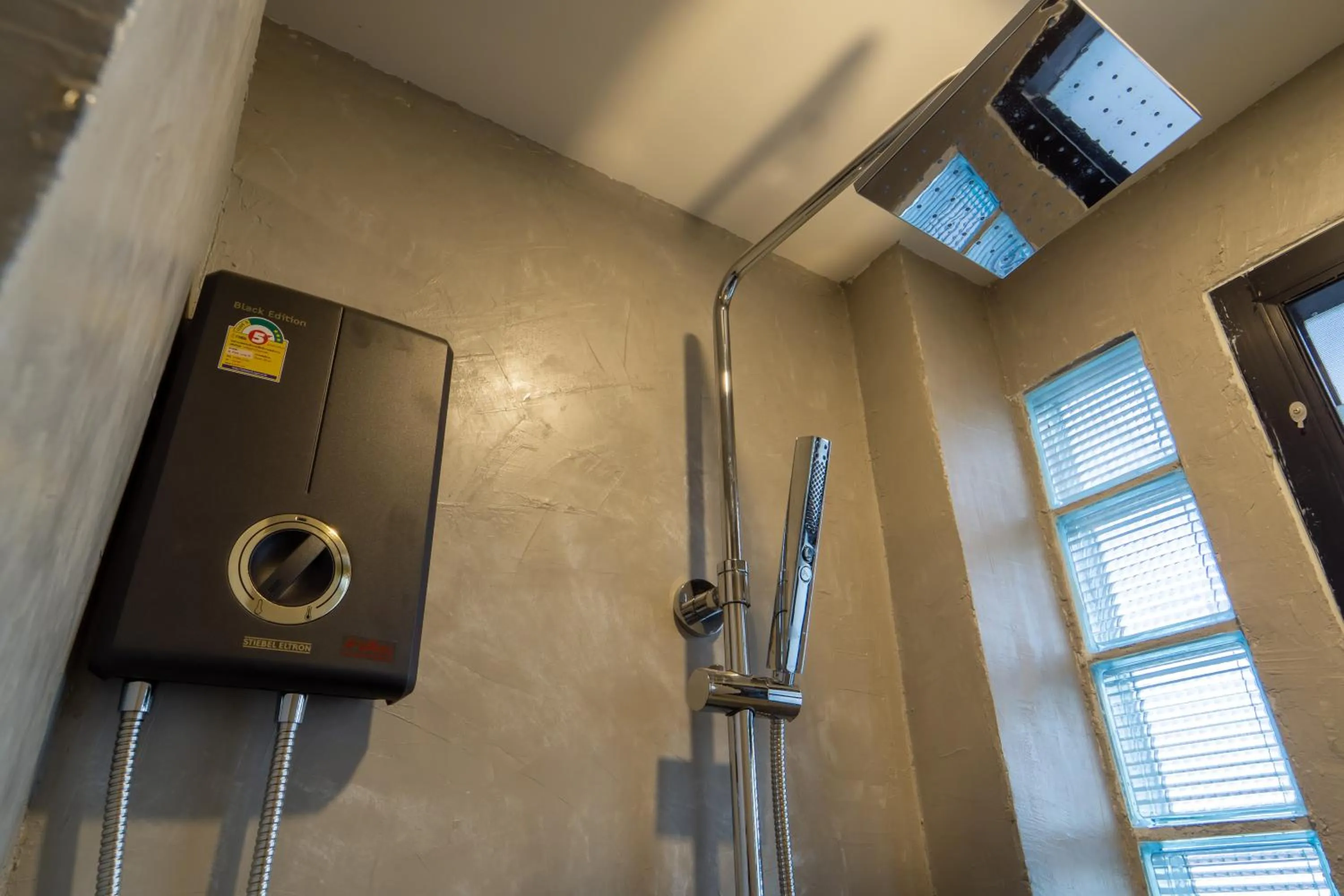 Bathroom in Lo-Ha Guest house, Contactless Check-in