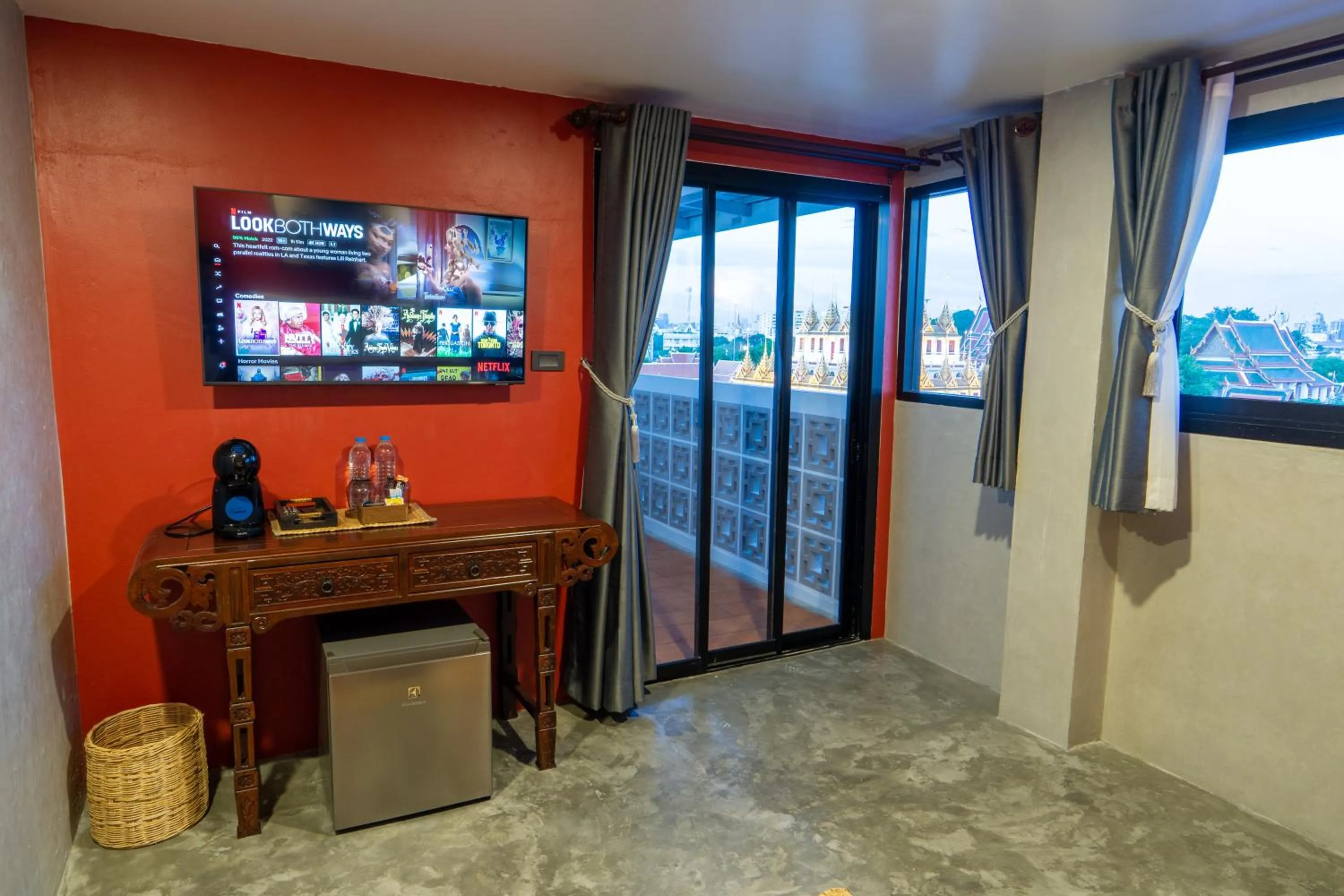 TV and multimedia in Lo-Ha Guest house, Contactless Check-in