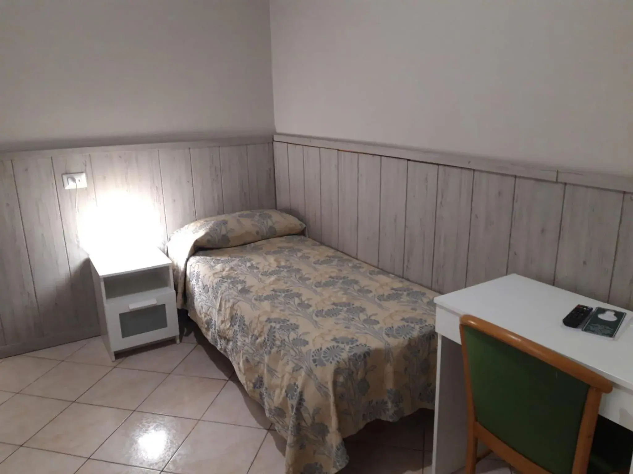 Bed in Hotel Città Studi Bed in Hotel Città Studi