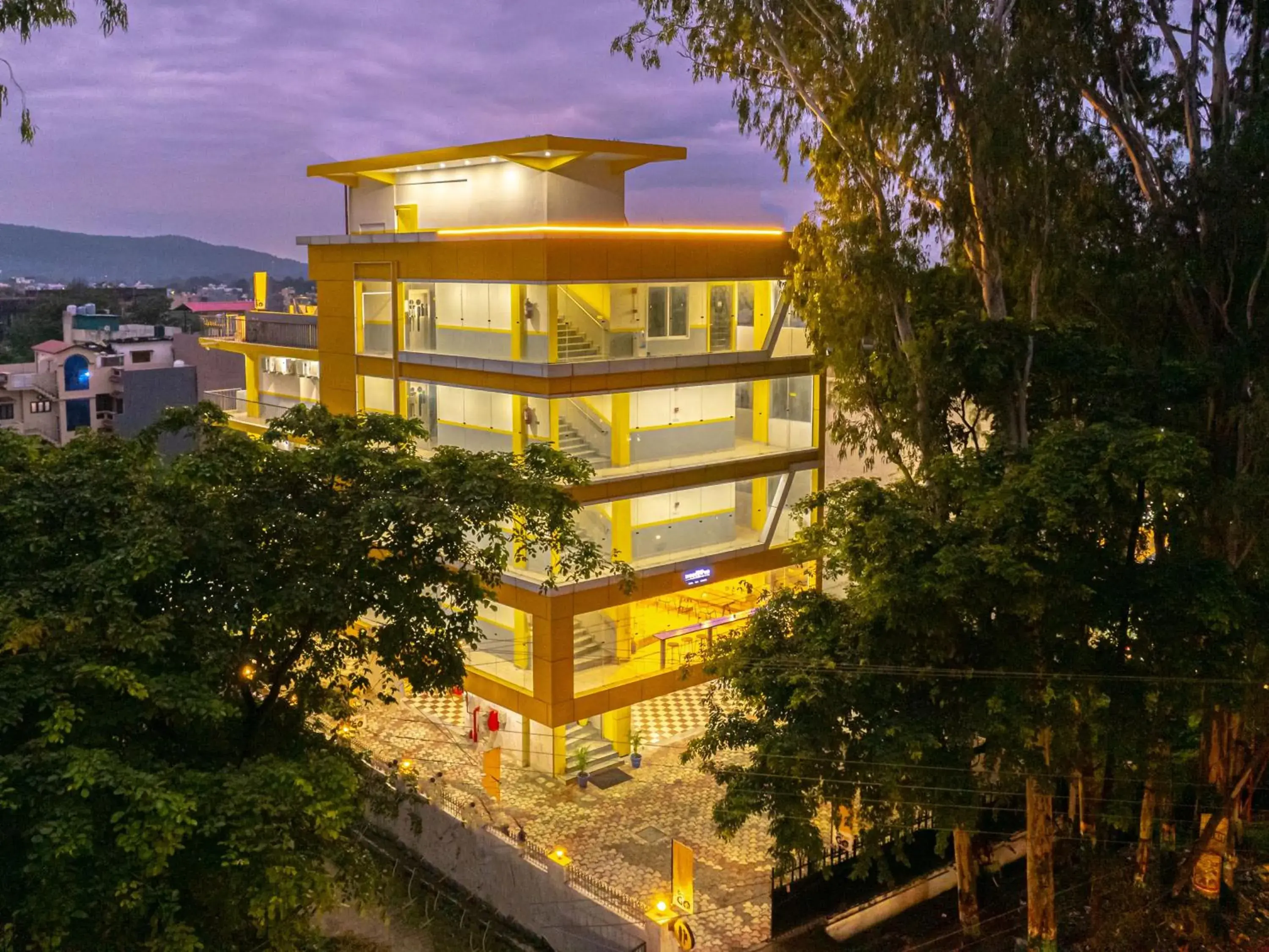 Property building in The Hosteller Dehradun Property building in The Hosteller Dehradun