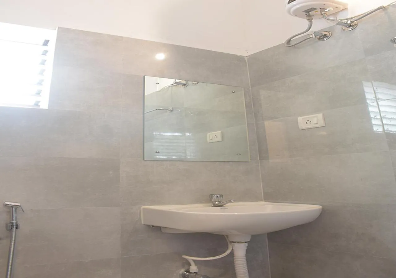 Bathroom in THE GREENSTAR INN PREMIUM