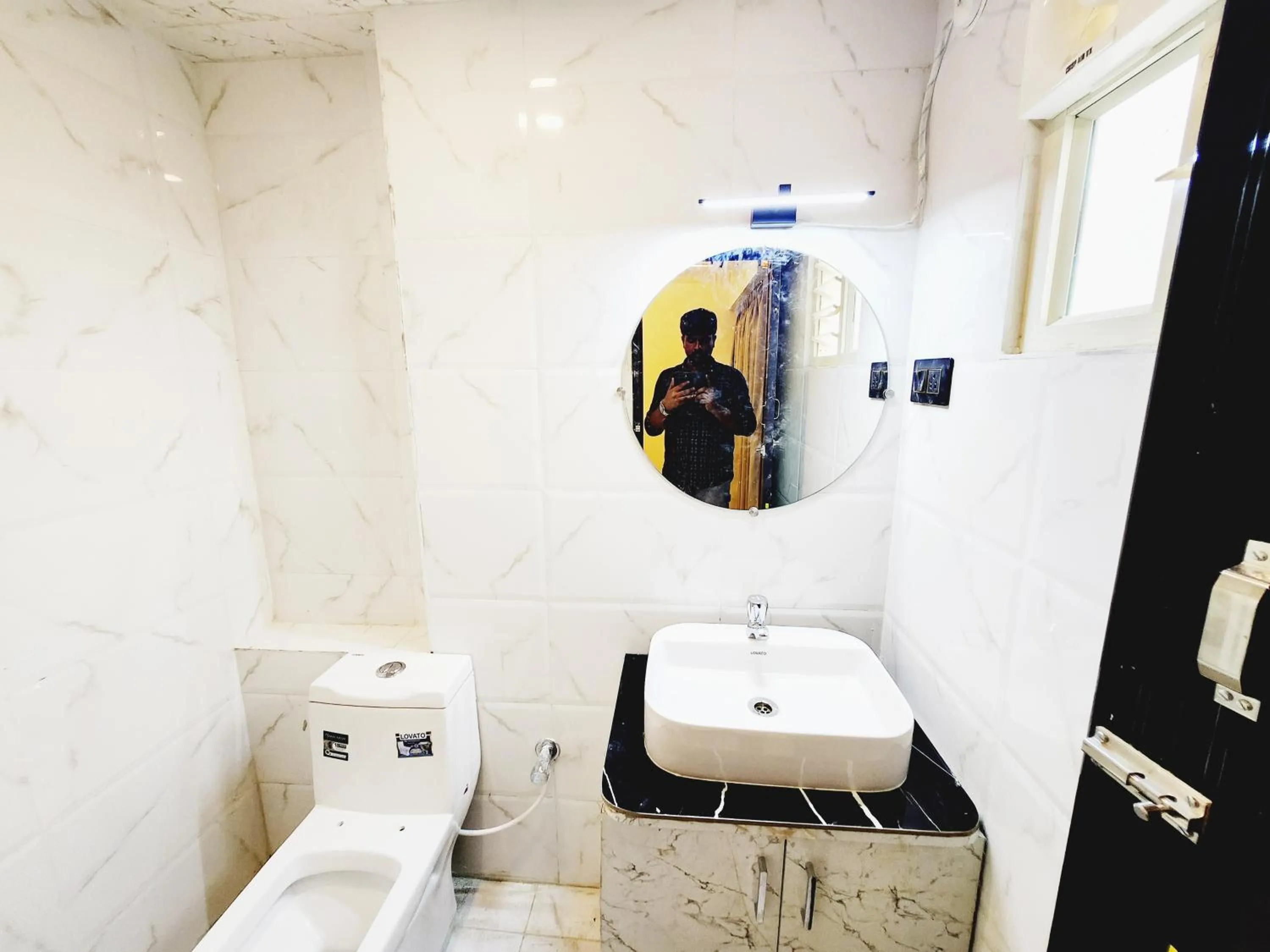 THE GREENSTAR INN PREMIUM