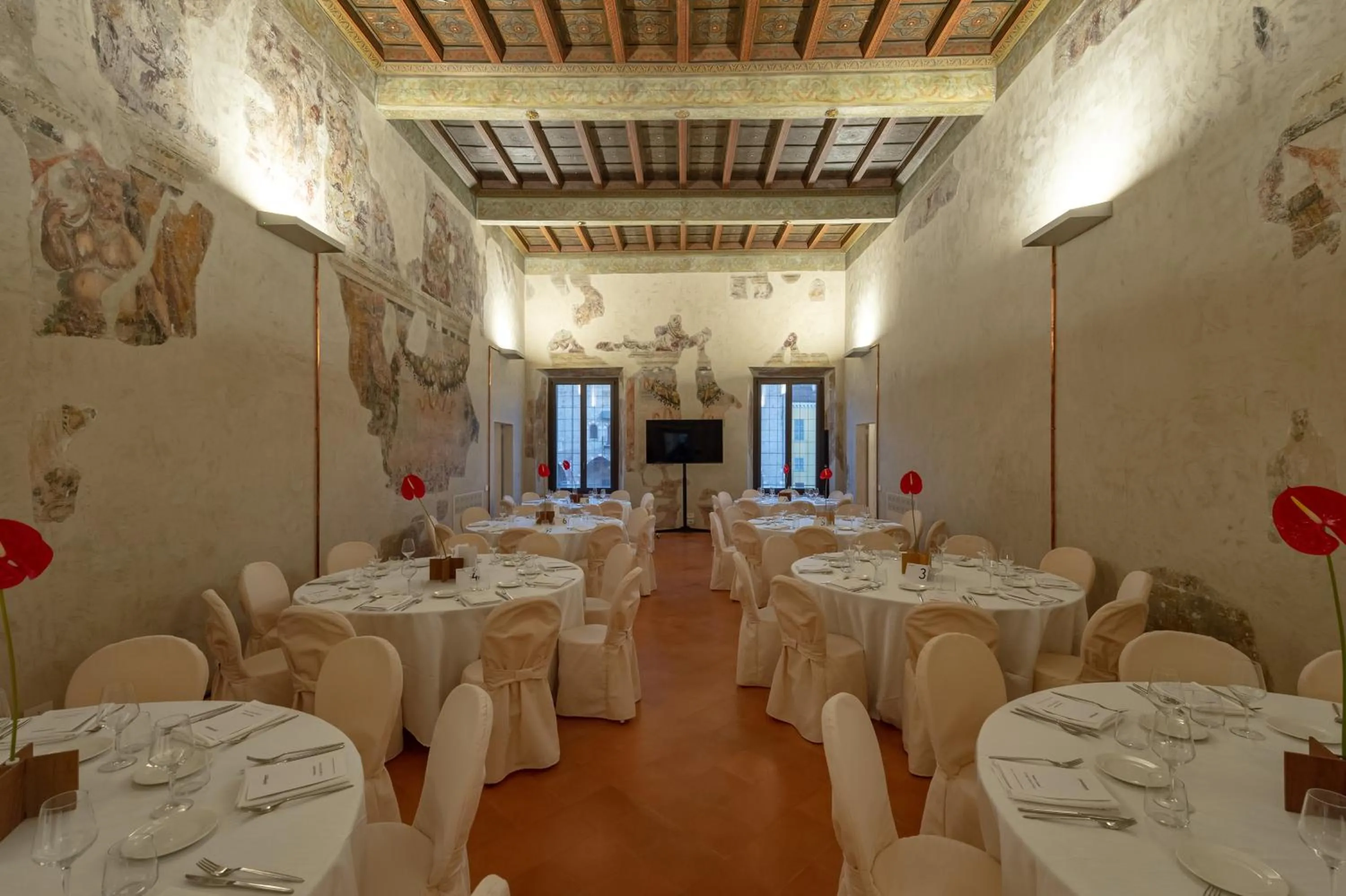 Restaurant/places to eat in Cà Uberti Palace Hotel, MantegnaHotels