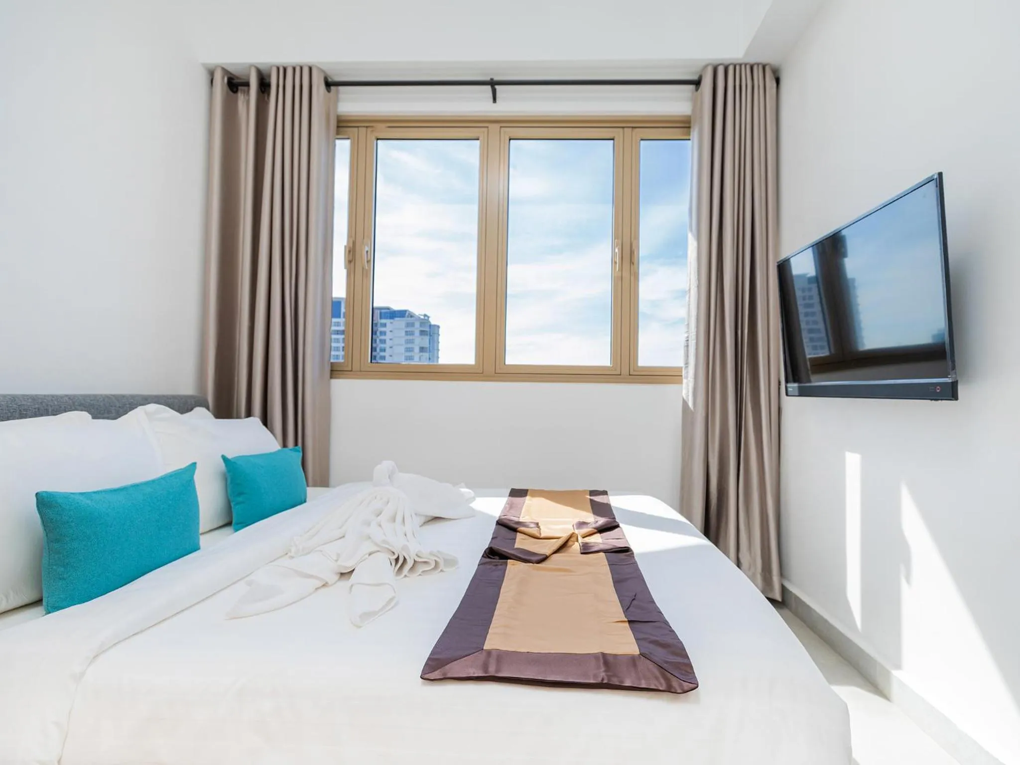 Bed in 85 SOHO Hotel & Apartment