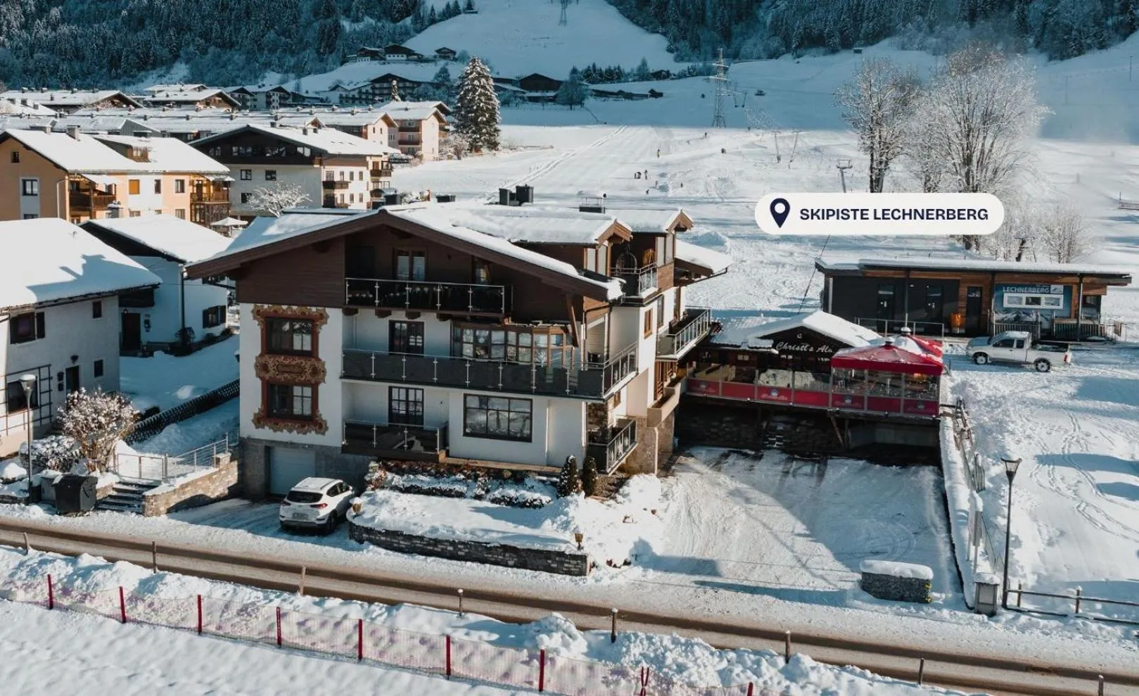 Skiing in Appartements by Hofer - Ski-in Ski-out