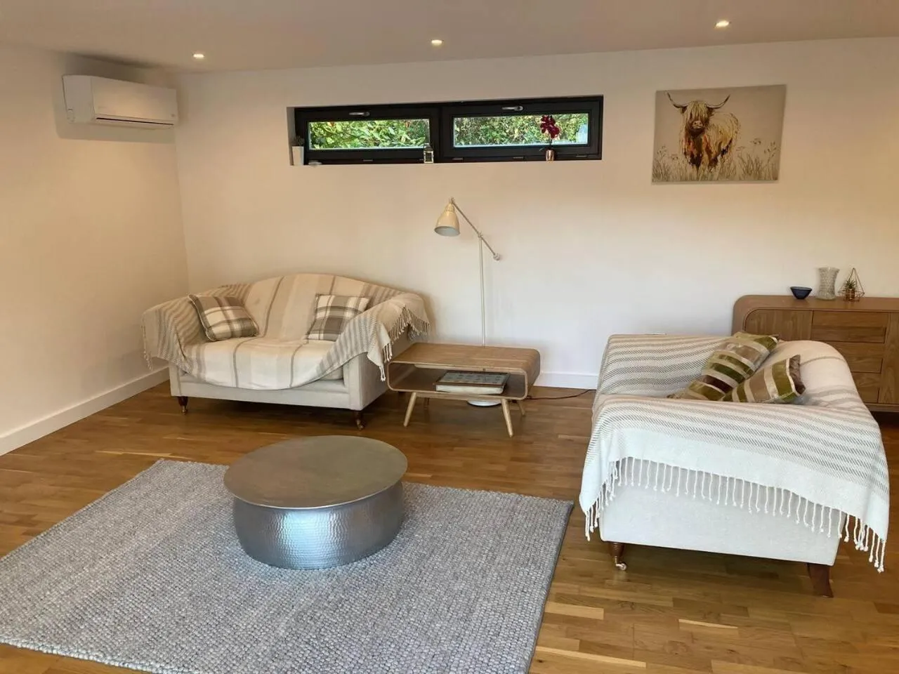 Living room in Countryside Annex- Sleeps 2 Free Parking & Garden