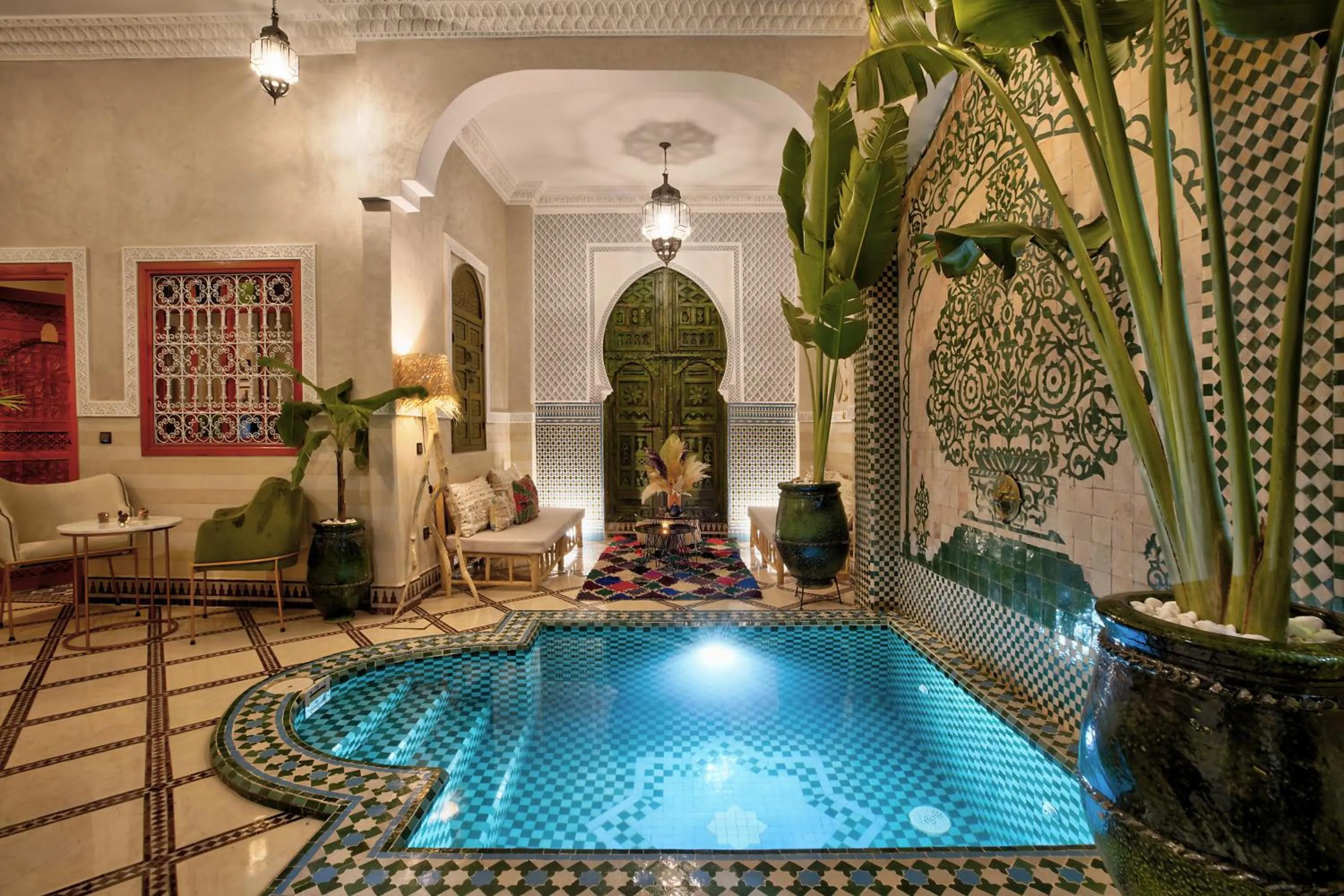 Swimming pool in Riad Arabkech