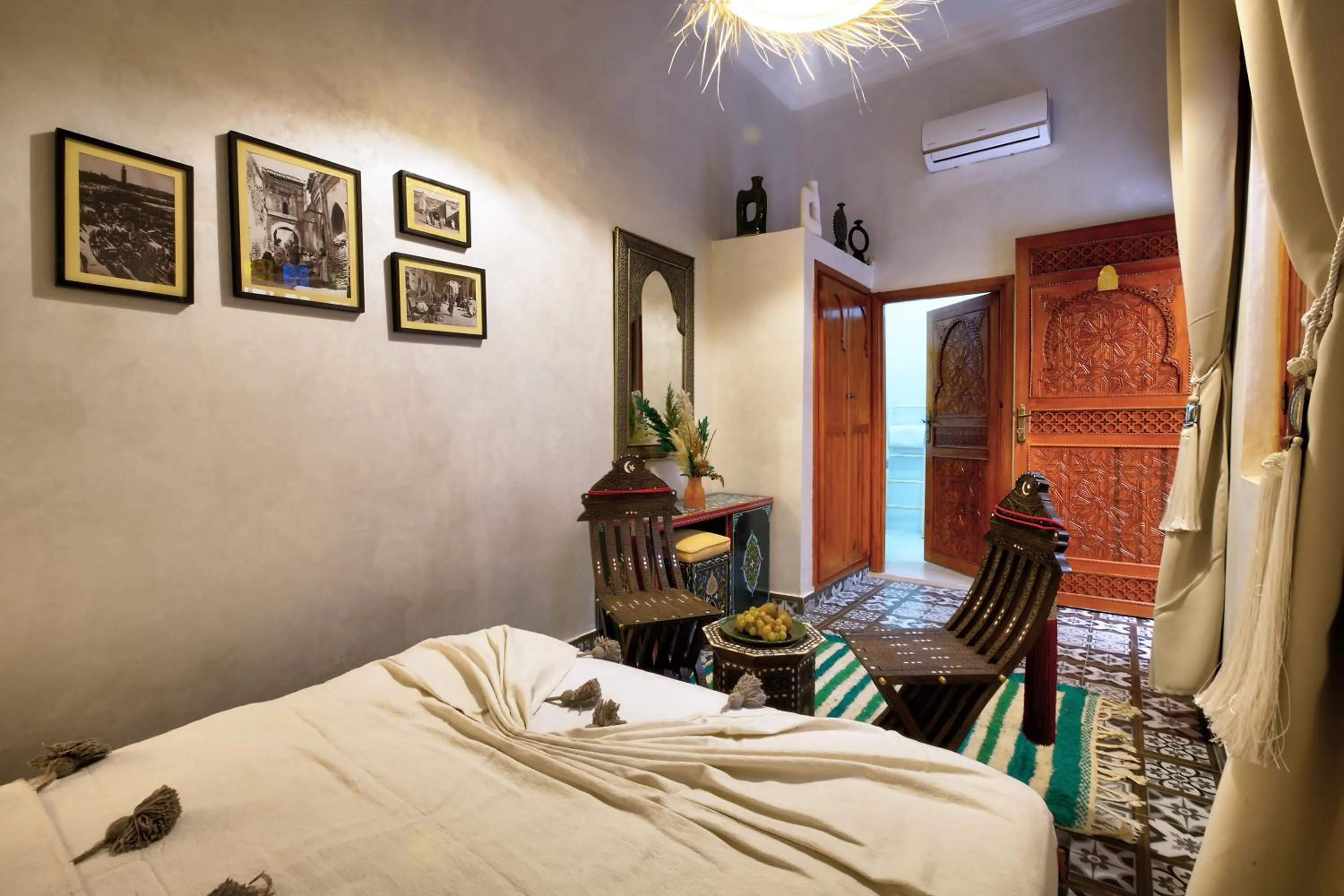 Bedroom, Bed in Riad Arabkech