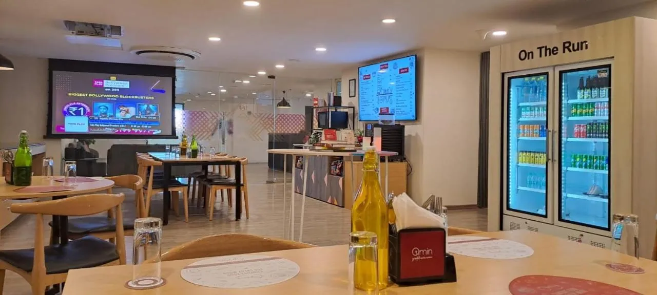 Dining area in Ginger Ahmedabad RTO Circle