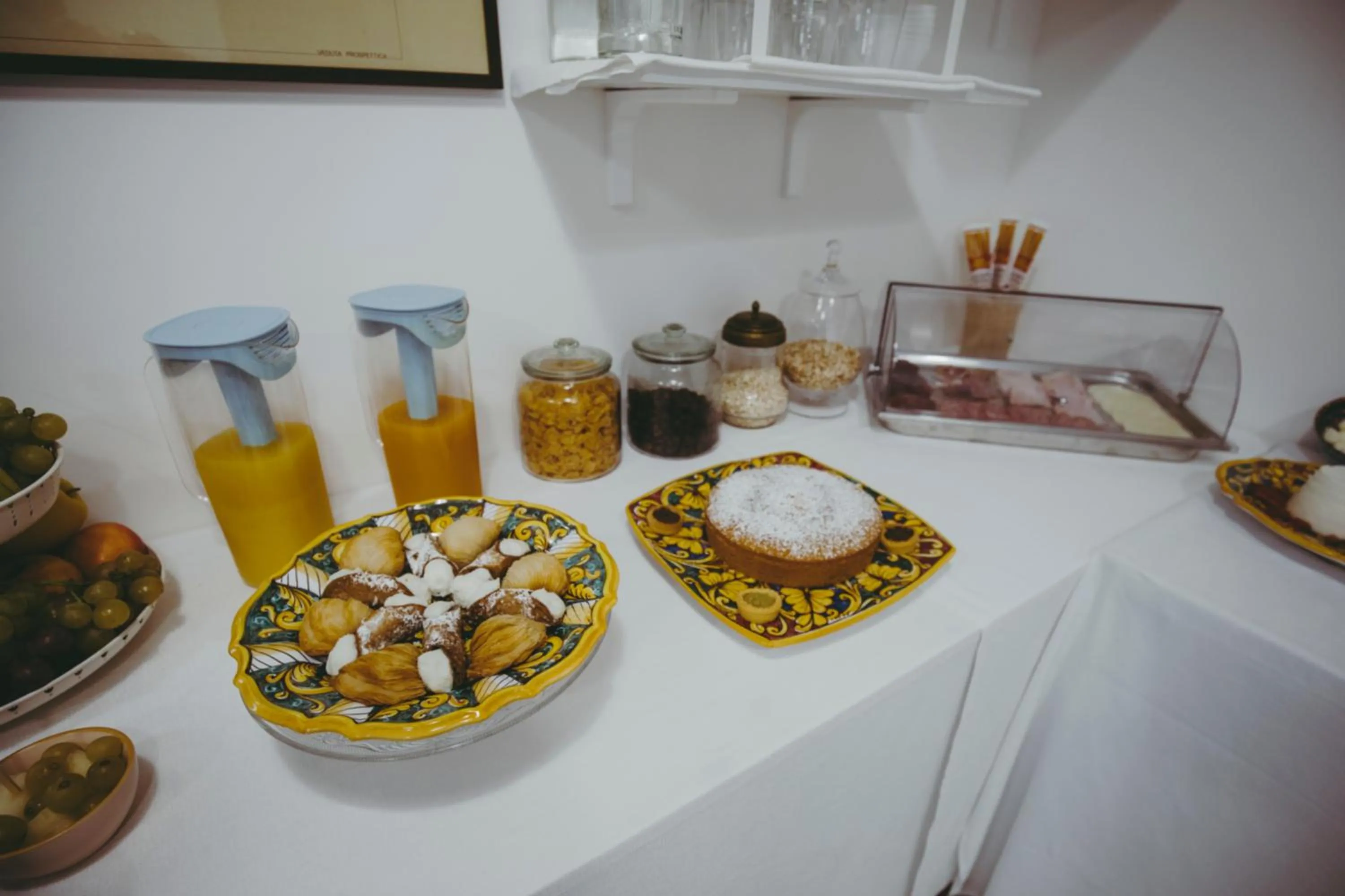 Continental breakfast in Villa Calipso