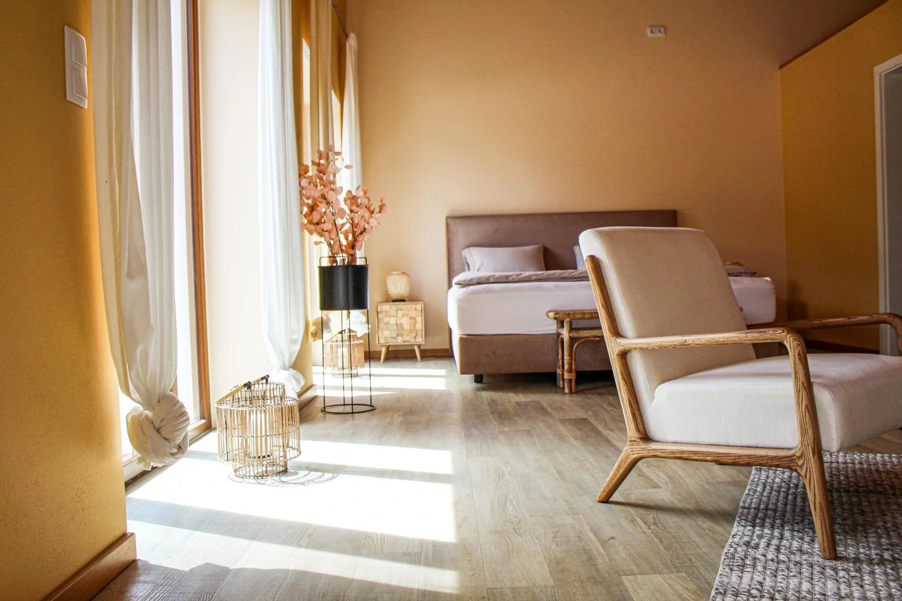 Bed in Salthouse Portugal - Exclusive East Apartment