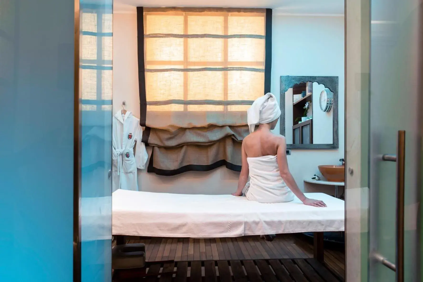 Massage, Bed in Grand Hotel Wagner Massage, Bed in Grand Hotel Wagner