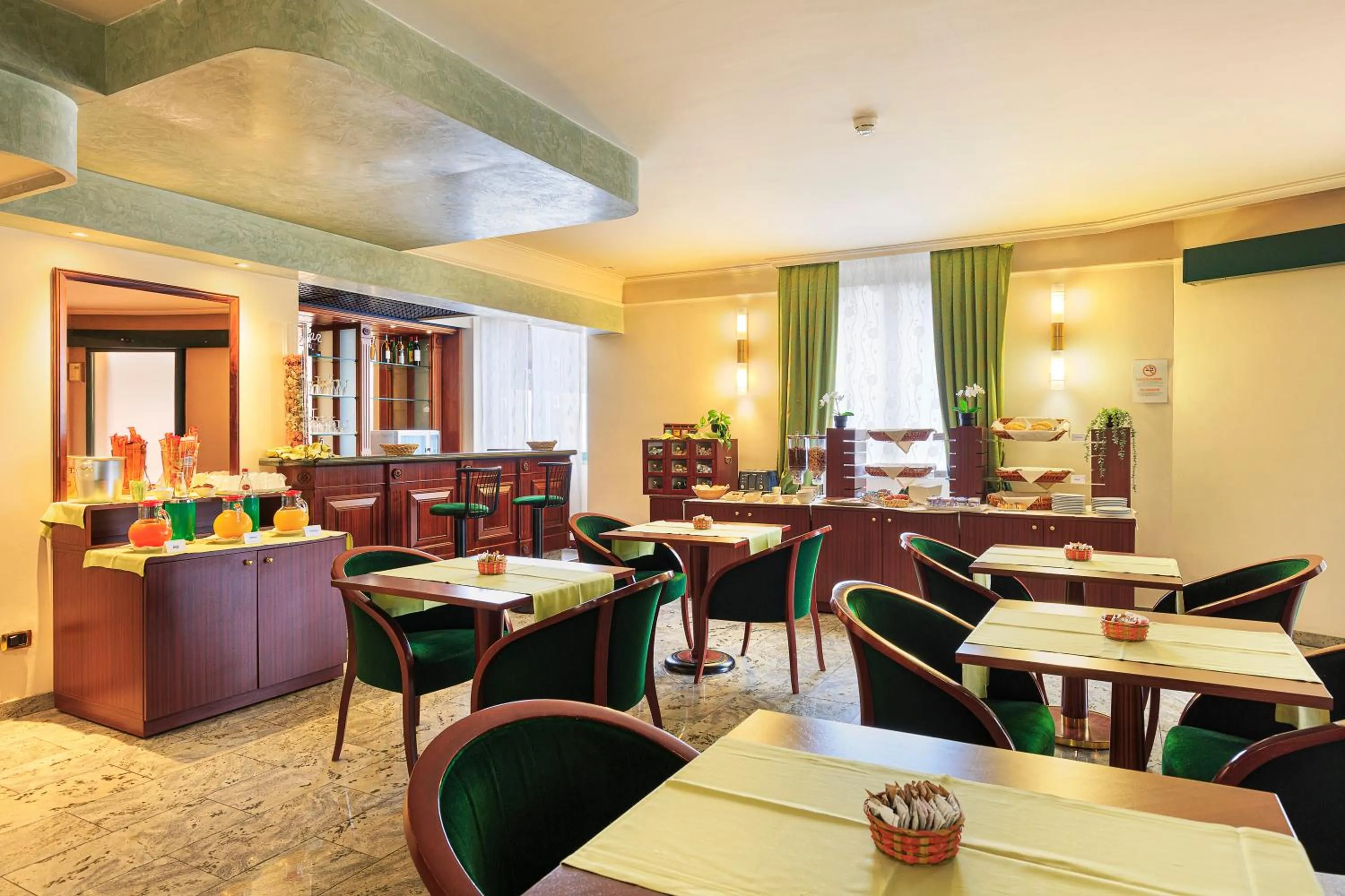 Breakfast in Dreamhotel