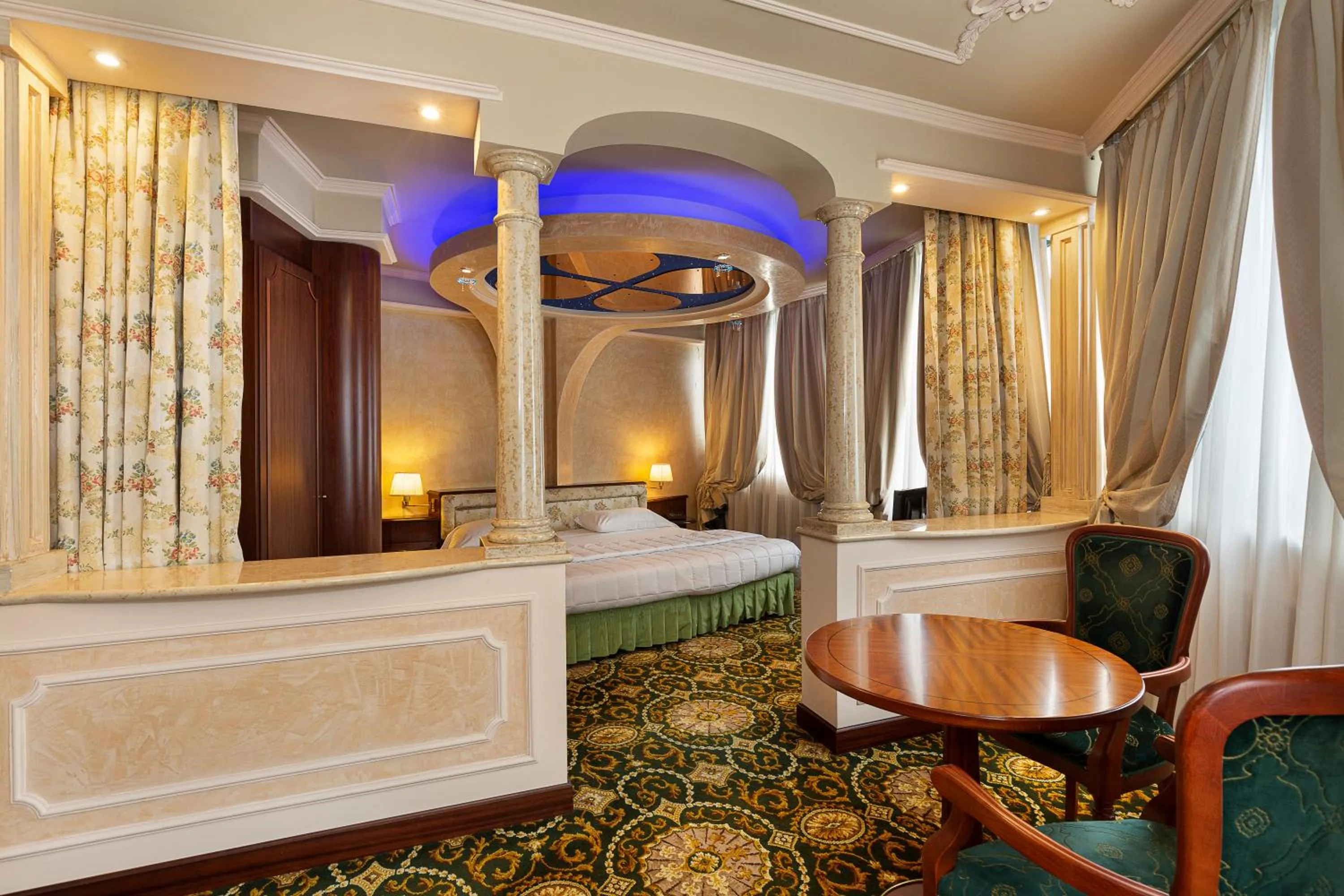 Seating area in Dreamhotel