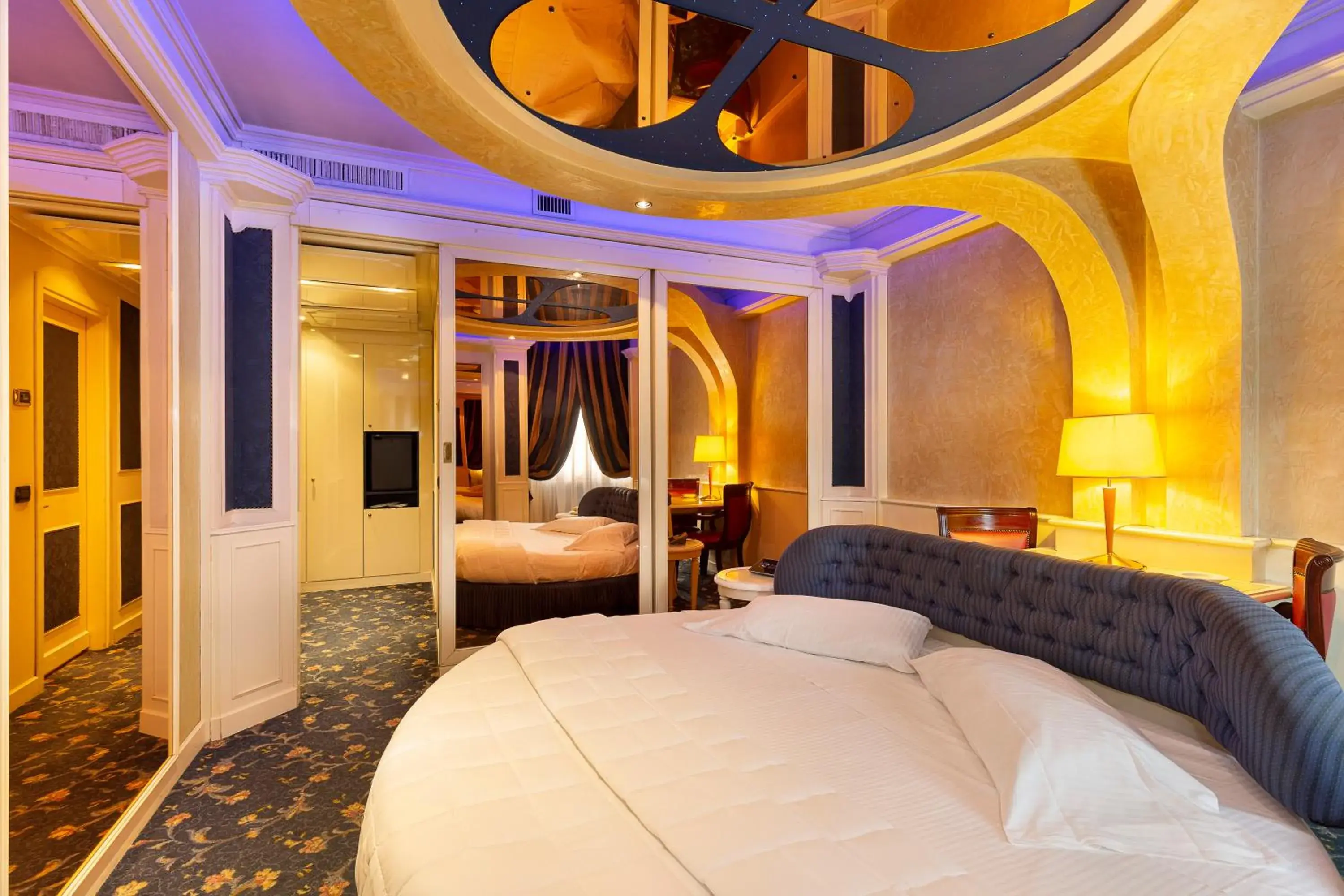 Junior Suite in Dreamhotel Junior Suite in Dreamhotel