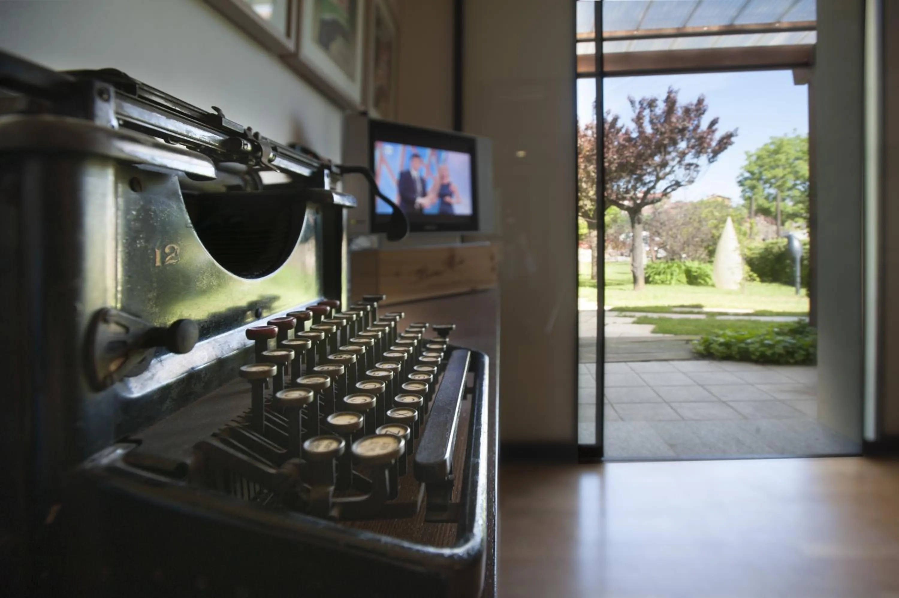 Decorative detail in Hotel Langhe