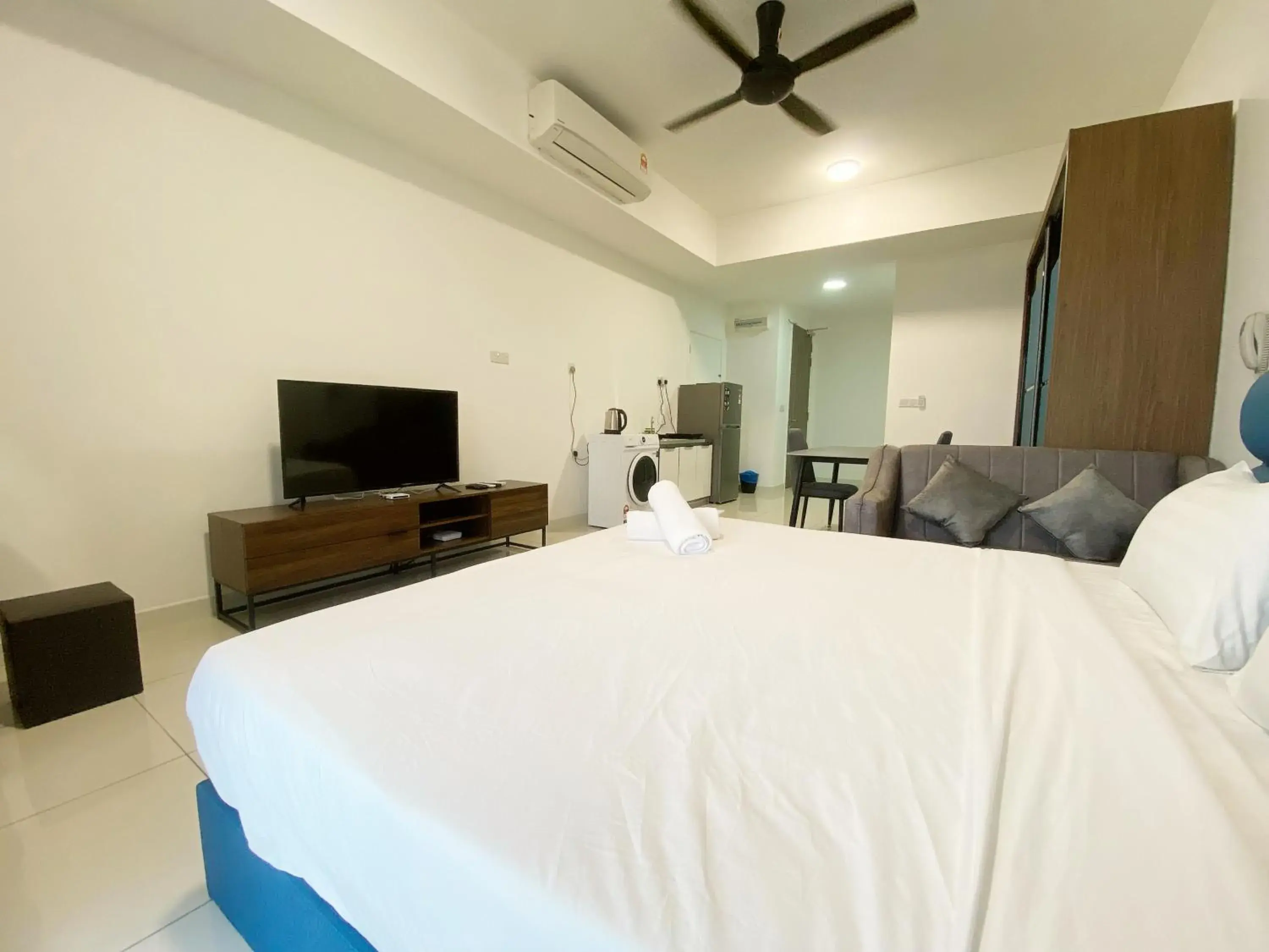 Studio with Balcony in Infini Suites@ Continew Residence KL Studio with Balcony in Infini Suites@ Continew Residence KL