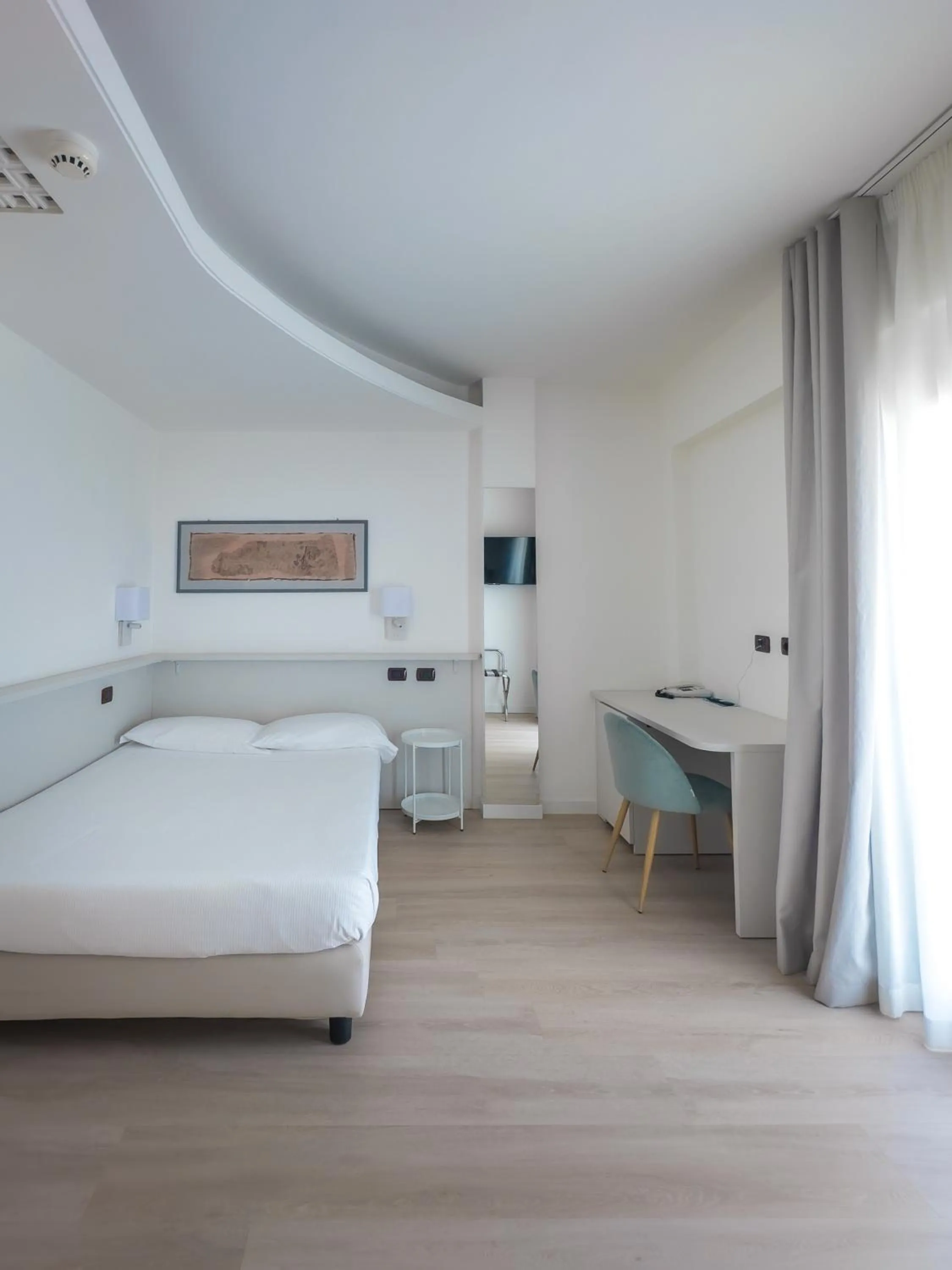 Bedroom, Bed in Hotel Carlo Felice Sassari