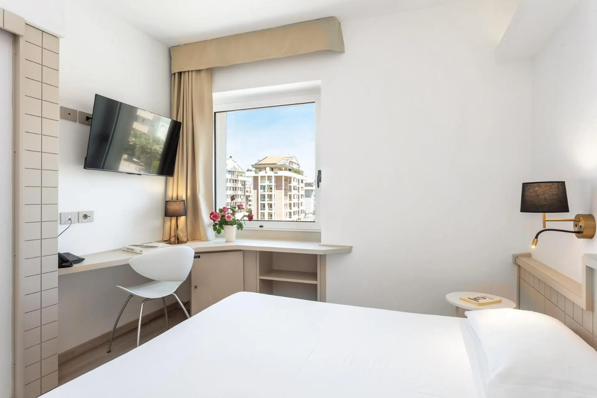 Bed in Hotel Carlo Felice Sassari