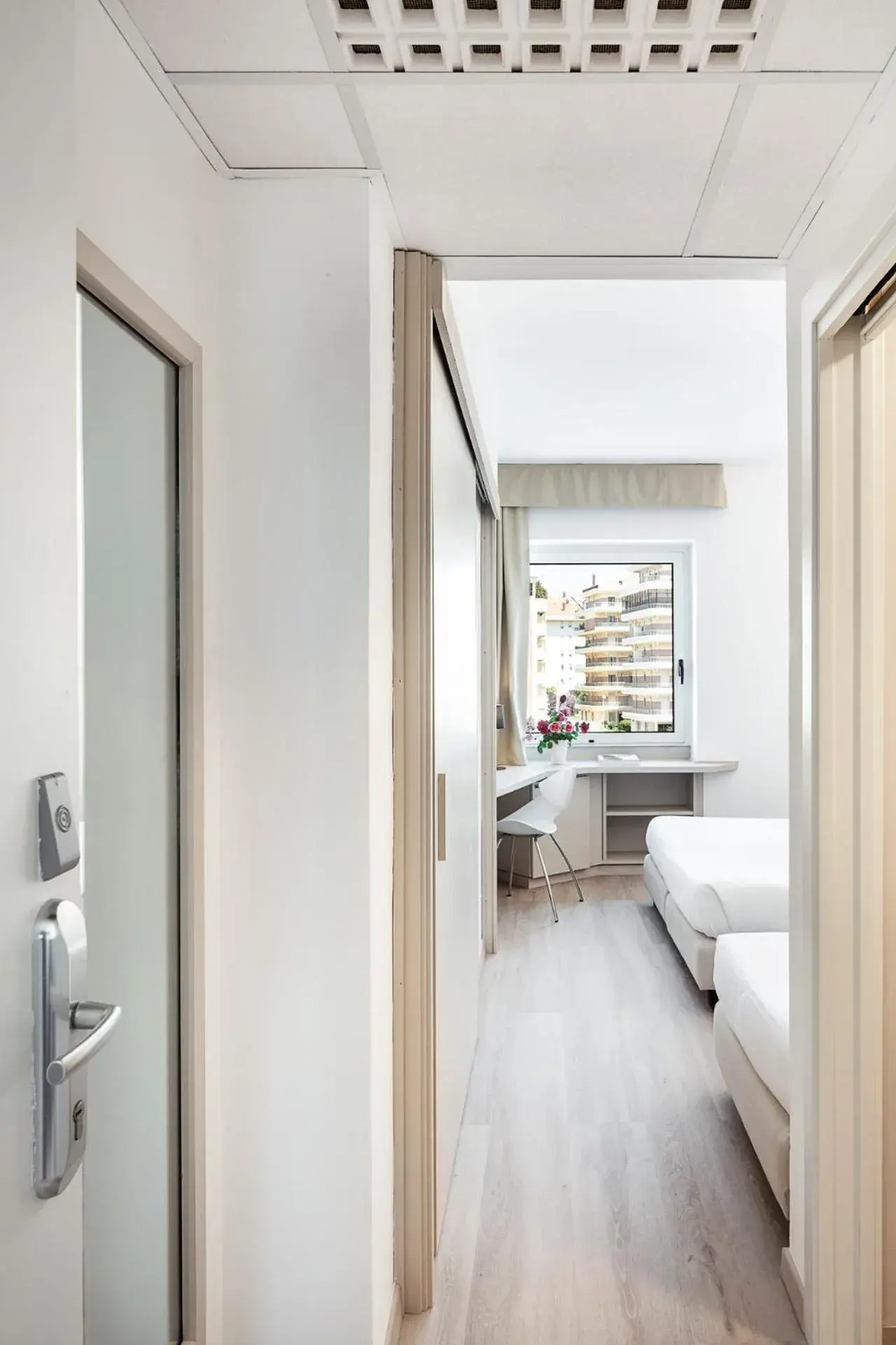 Classic Triple Room in Hotel Carlo Felice Sassari Classic Triple Room in Hotel Carlo Felice Sassari