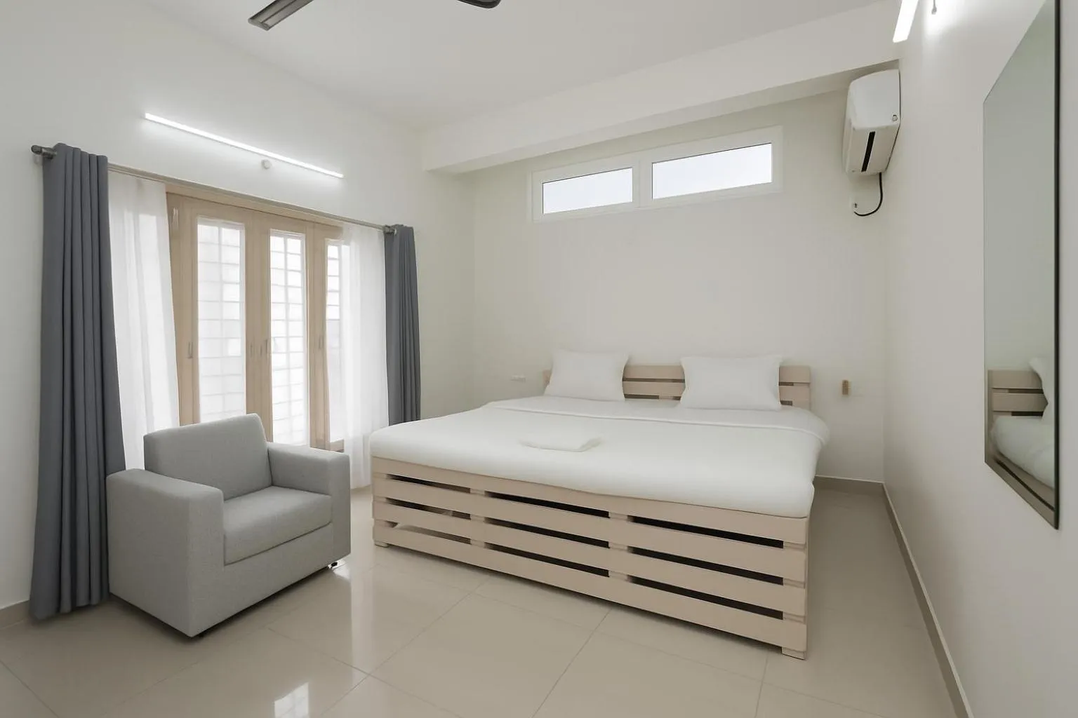 Bed in Urban Inn Rukminigaon