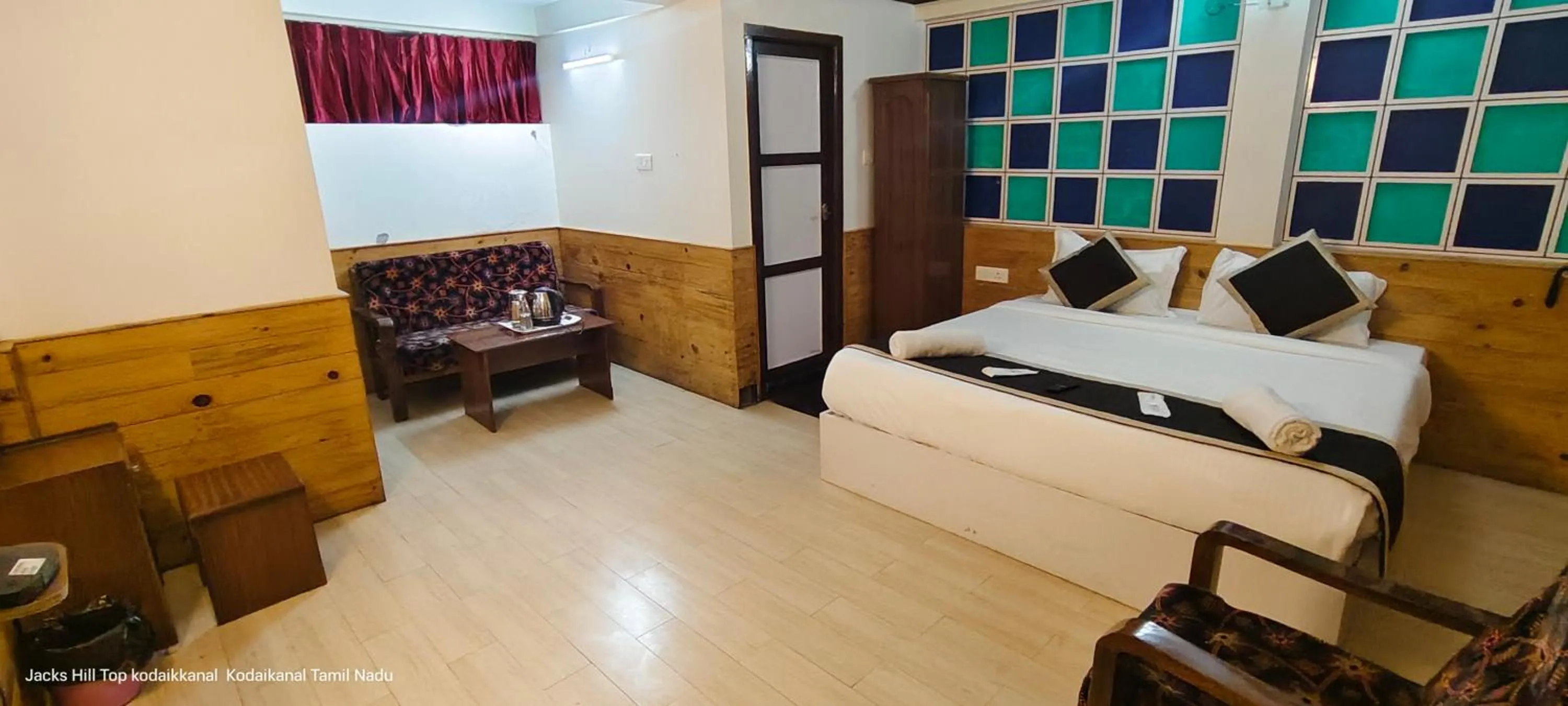 Photo of the whole room, Bed in The Jacks Hilltop Resort Kodaikanal