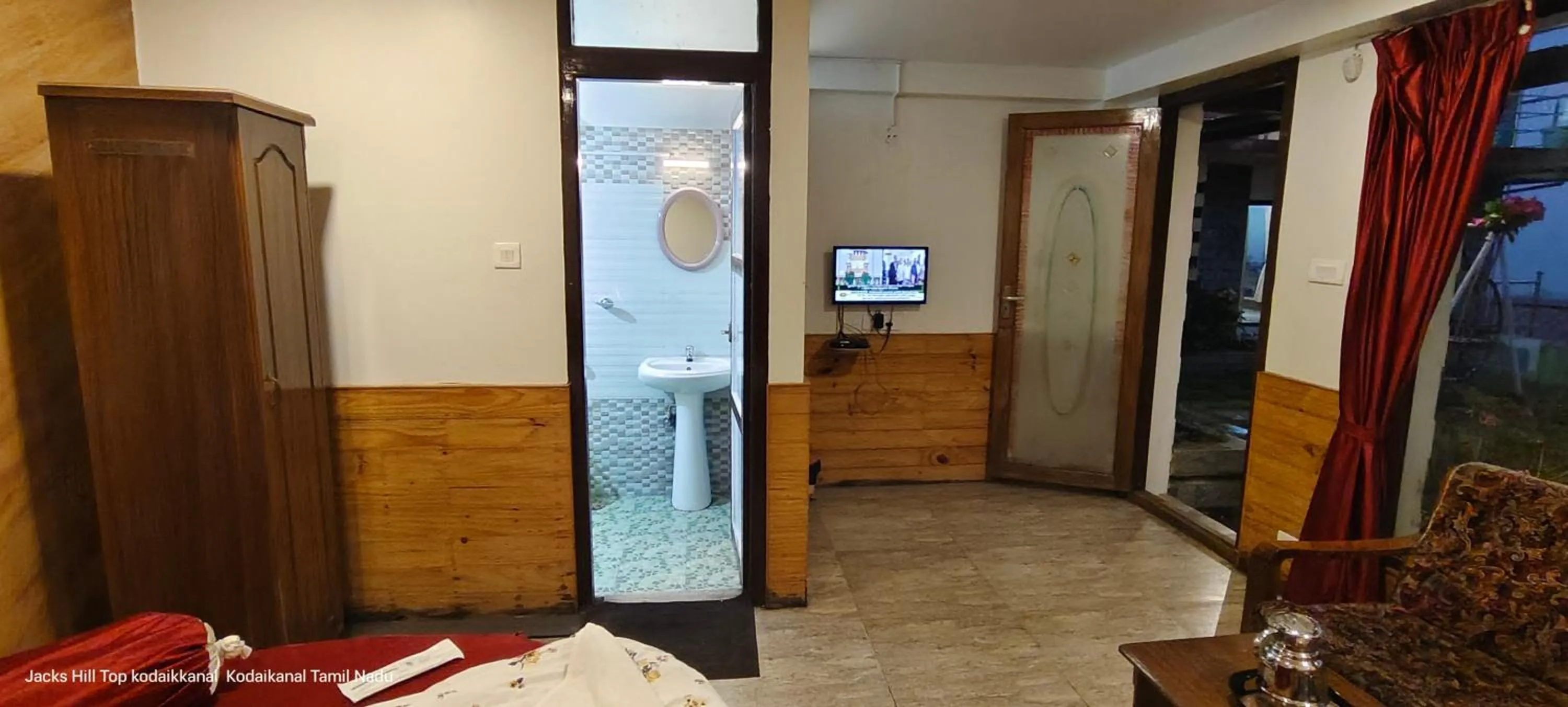 TV and multimedia in The Jacks Hilltop Resort Kodaikanal