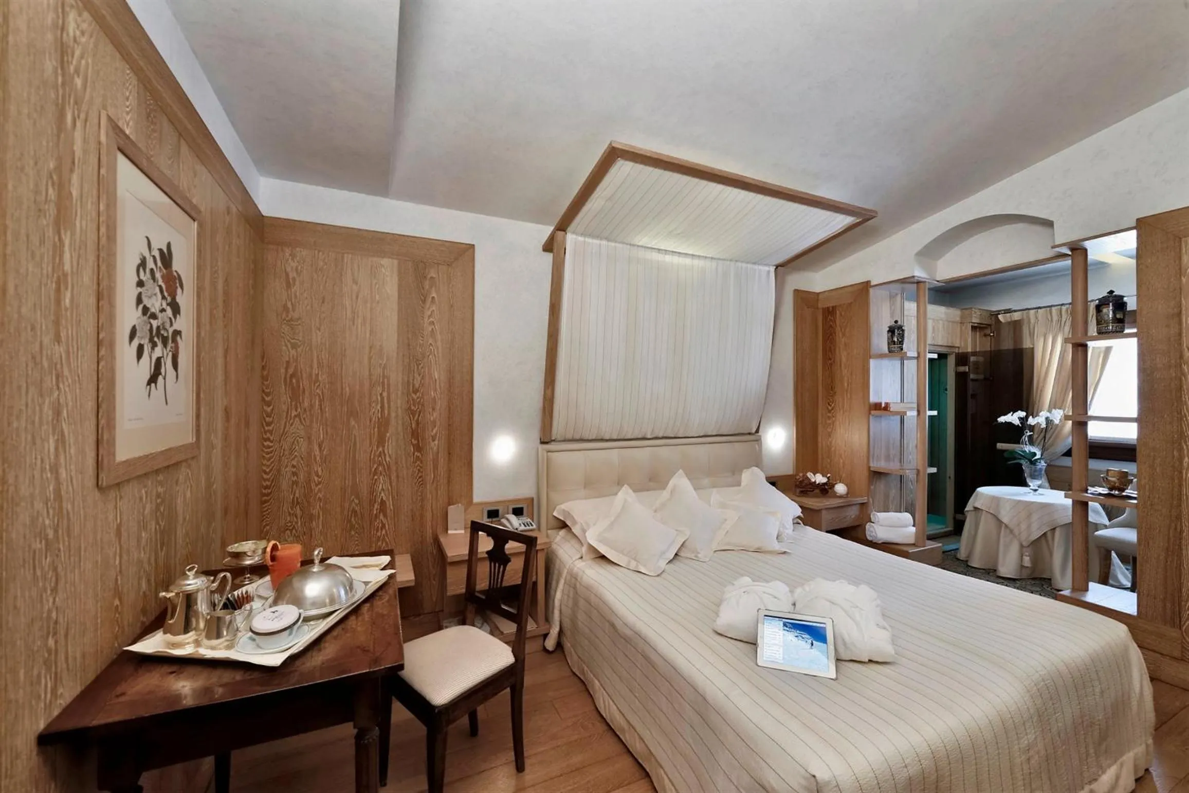 Bedroom, Bed in Hotel Spinale